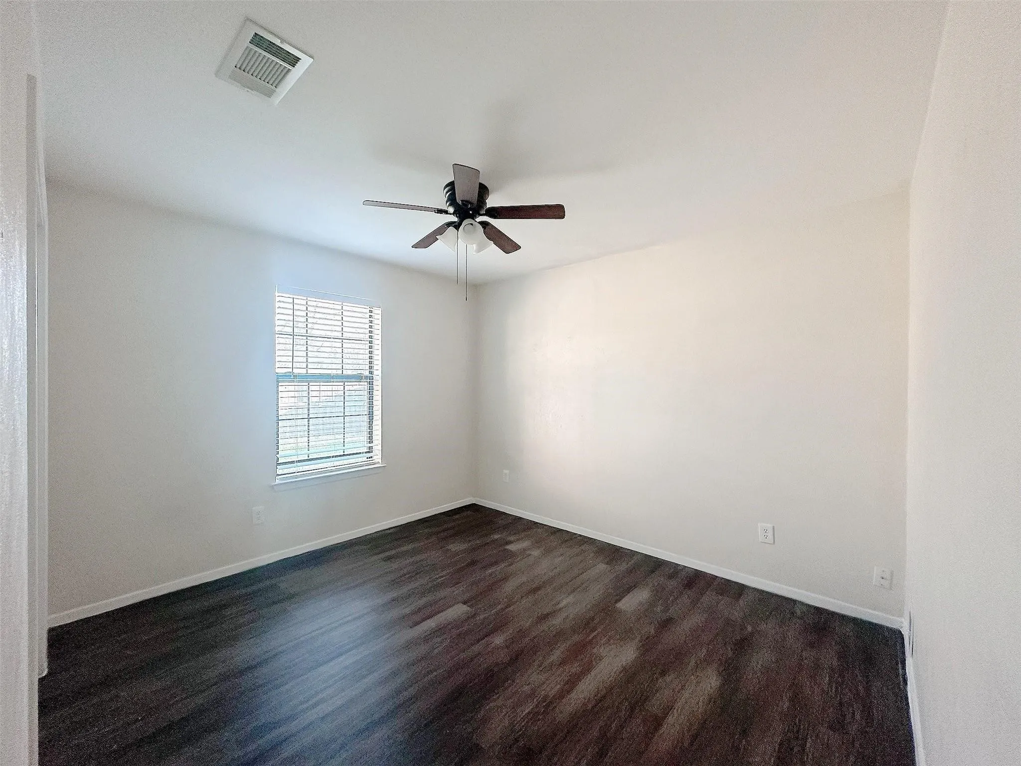 Duplex For Rent in Dallas County , 5512 Alexander Street, Sachse, Texas 75048, 2 Bedroom, 1 Bathroom, Garage spaces, 791 Sqft, built in 1980, mls#21330768, Real Estate Agent in Sachse, Homes For Rent in Dallas county, Homes For Rent in Sachse, Realtor in Sachse Texas, Real Estate Brokerage Independent Realty Texas, Luminita Cordes Realtor