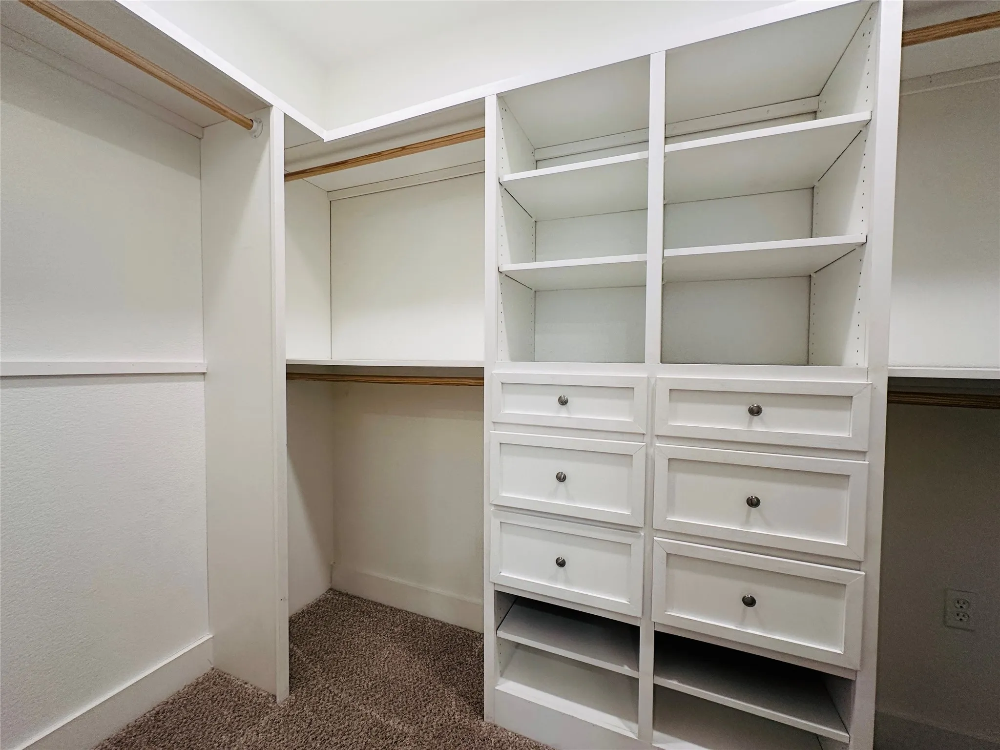 Single Family Residence For Sale in Denton County , 2537 Stella Lane, Northlake, Texas 76247, 3 Bedroom, 2 Bathroom, 2 Garage spaces, 1,698 Sqft, built in 2019, mls#21313362, Real Estate Agent in Northlake, Homes For Sale in Denton county, Homes For Sale in Northlake, Realtor in Northlake Texas, Real Estate Brokerage Independent Realty Texas, Luminita Cordes Realtor