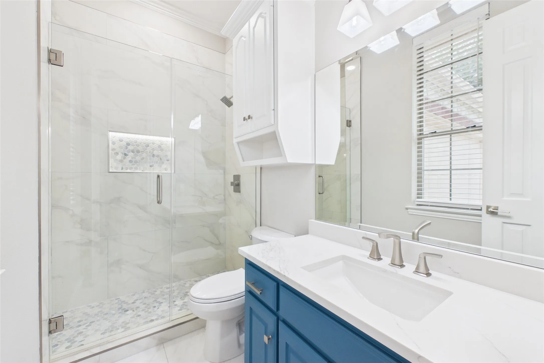 Single Family Residence For Sale in Collin County , 7005 Wellington Point Road, Mc Kinney, Texas 75072, 5 Bedroom, 5 Bathroom, 3 Garage spaces, 4,593 Sqft, built in 1993, mls#21327736, Real Estate Agent in Mc Kinney, Homes For Sale in Collin county, Homes For Sale in Mc Kinney, Realtor in Mc Kinney Texas, Real Estate Brokerage Independent Realty Texas, Luminita Cordes Realtor
