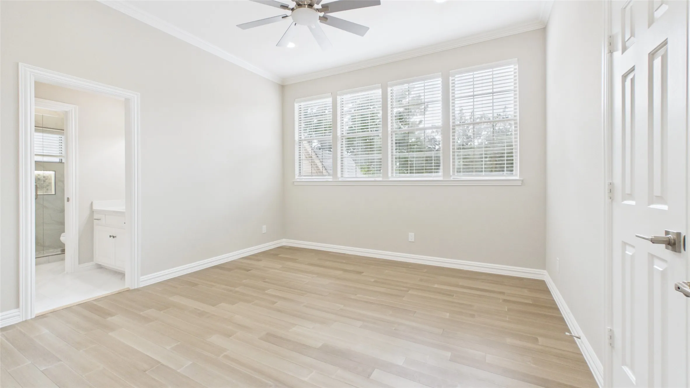 Single Family Residence For Sale in Collin County , 7005 Wellington Point Road, Mc Kinney, Texas 75072, 5 Bedroom, 5 Bathroom, 3 Garage spaces, 4,593 Sqft, built in 1993, mls#21327736, Real Estate Agent in Mc Kinney, Homes For Sale in Collin county, Homes For Sale in Mc Kinney, Realtor in Mc Kinney Texas, Real Estate Brokerage Independent Realty Texas, Luminita Cordes Realtor
