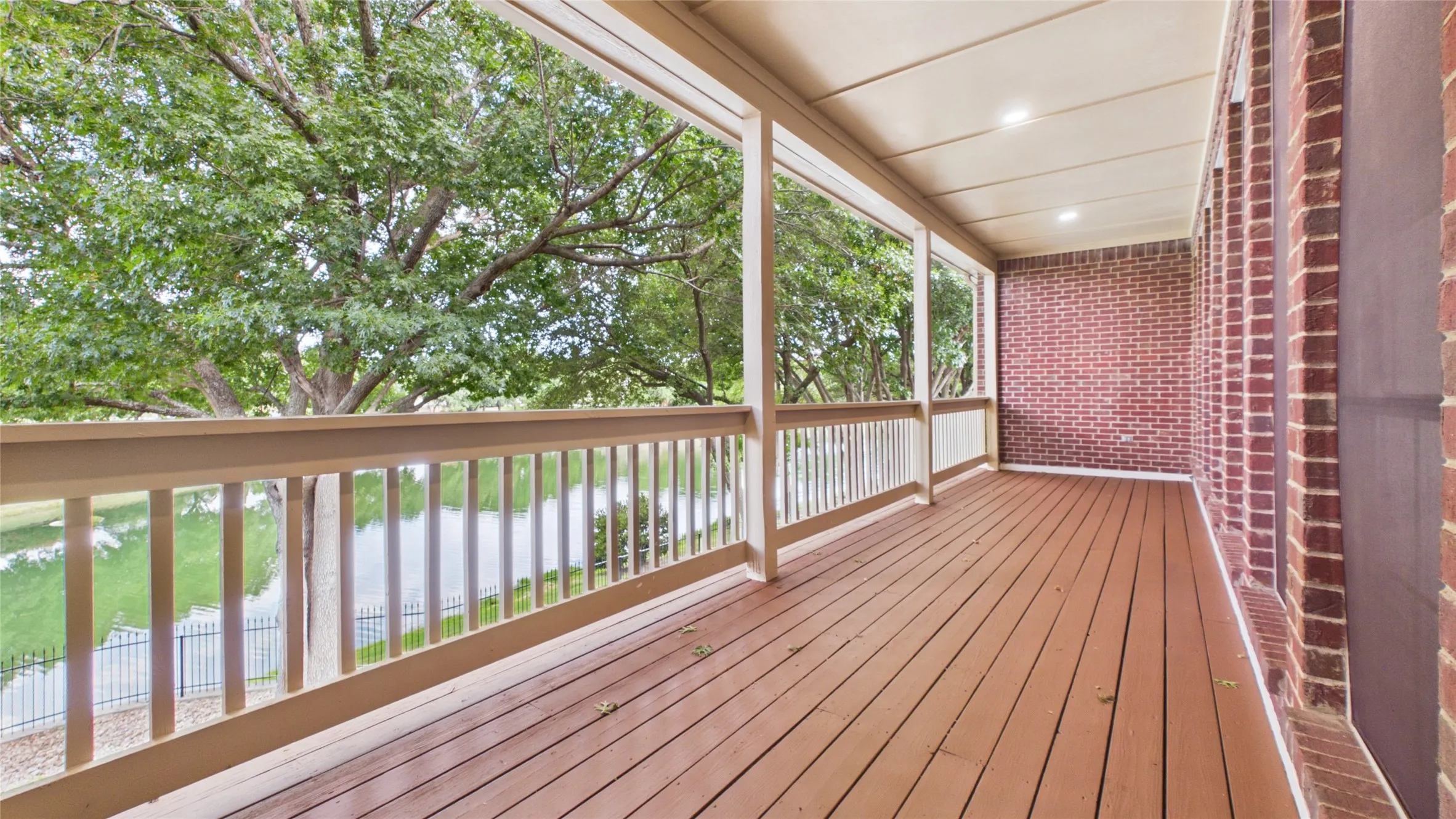 Single Family Residence For Sale in Collin County , 7005 Wellington Point Road, Mc Kinney, Texas 75072, 5 Bedroom, 5 Bathroom, 3 Garage spaces, 4,593 Sqft, built in 1993, mls#21327736, Real Estate Agent in Mc Kinney, Homes For Sale in Collin county, Homes For Sale in Mc Kinney, Realtor in Mc Kinney Texas, Real Estate Brokerage Independent Realty Texas, Luminita Cordes Realtor