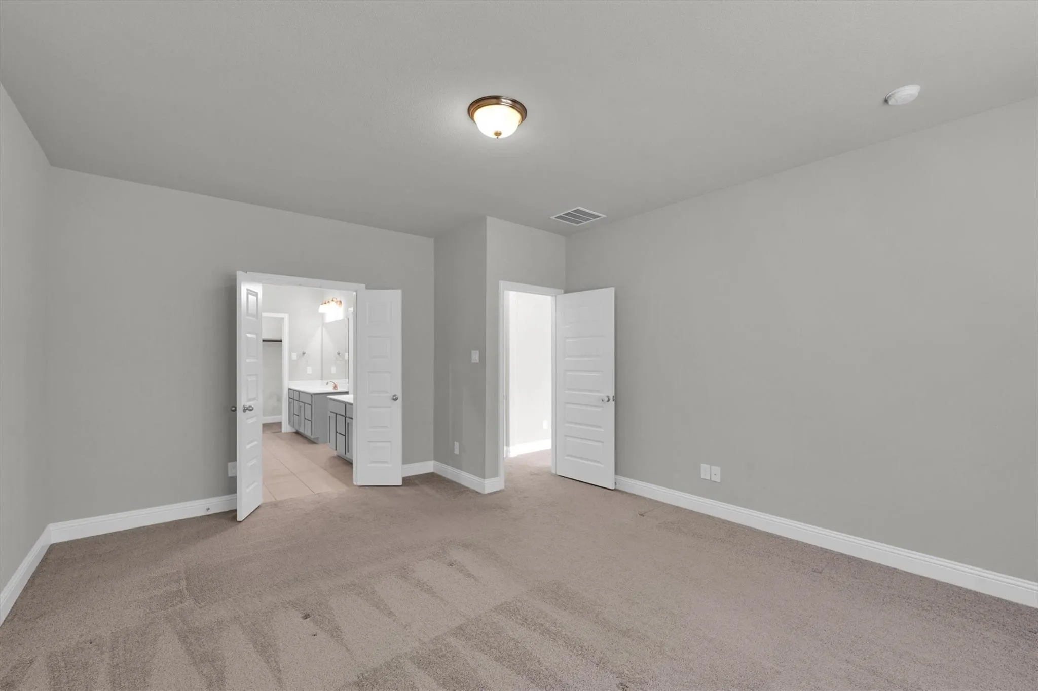 Single Family Residence For Rent in Tarrant County , 6401 Longhorn Herd Lane, Fort Worth, Texas 76123, 3 Bedroom, 3 Bathroom, 2 Garage spaces, 2,370 Sqft, built in 2019, mls#21330852, Real Estate Agent in Fort Worth, Homes For Rent in Tarrant county, Homes For Rent in Fort Worth, Realtor in Fort Worth Texas, Real Estate Brokerage Independent Realty Texas, Luminita Cordes Realtor