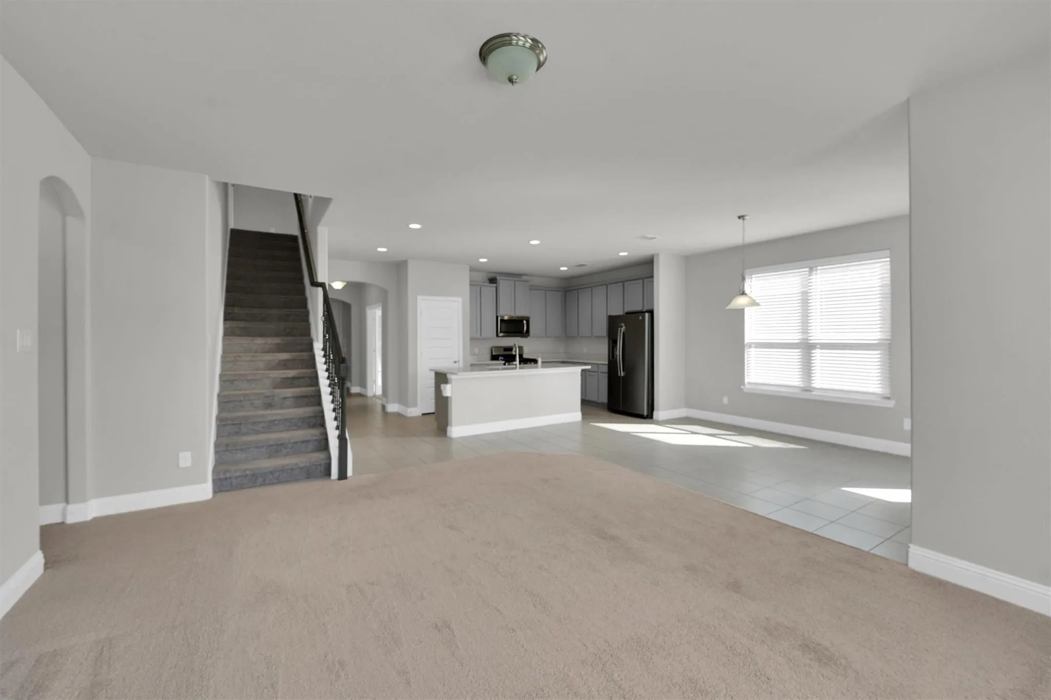 Single Family Residence For Rent in Tarrant County , 6401 Longhorn Herd Lane, Fort Worth, Texas 76123, 3 Bedroom, 3 Bathroom, 2 Garage spaces, 2,370 Sqft, built in 2019, mls#21330852, Real Estate Agent in Fort Worth, Homes For Rent in Tarrant county, Homes For Rent in Fort Worth, Realtor in Fort Worth Texas, Real Estate Brokerage Independent Realty Texas, Luminita Cordes Realtor
