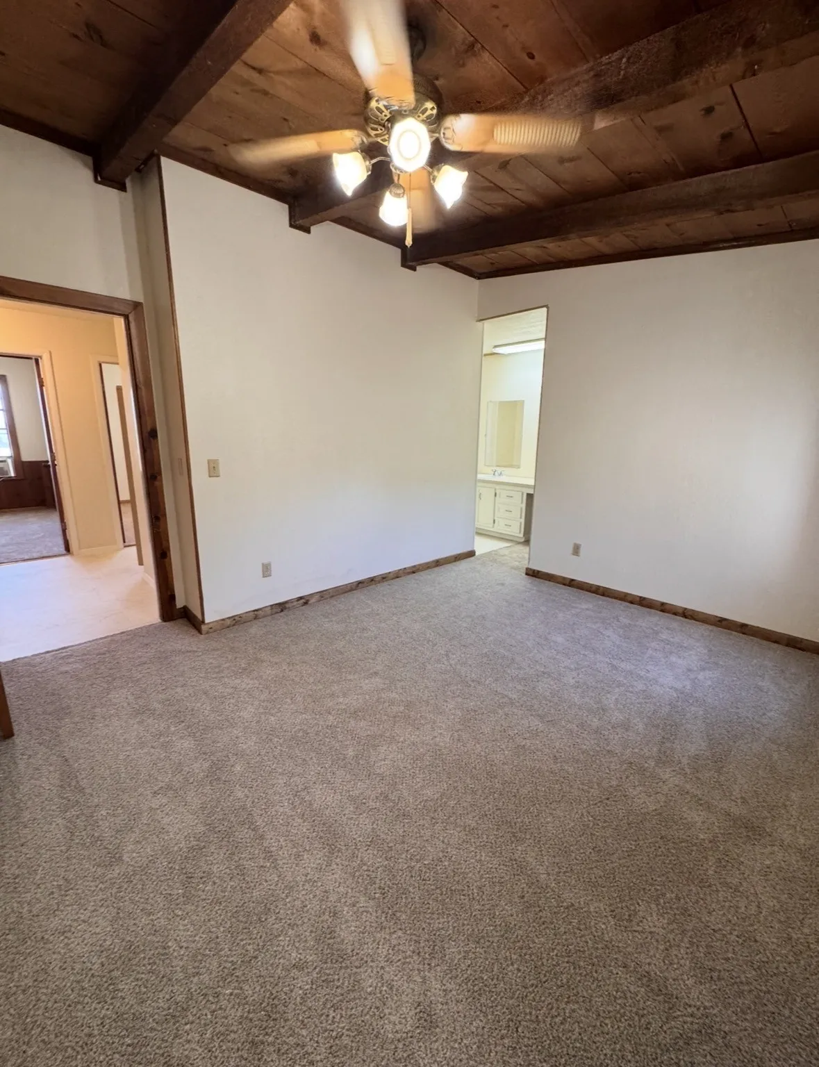 Single Family Residence For Rent in Comanche County , 1391 County Road 232, Gustine, Texas 76455, 3 Bedroom, 2 Bathroom, Garage spaces, 1,535 Sqft, built in 1987, mls#21330856, Real Estate Agent in Gustine, Homes For Rent in Comanche county, Homes For Rent in Gustine, Realtor in Gustine Texas, Real Estate Brokerage Independent Realty Texas, Luminita Cordes Realtor