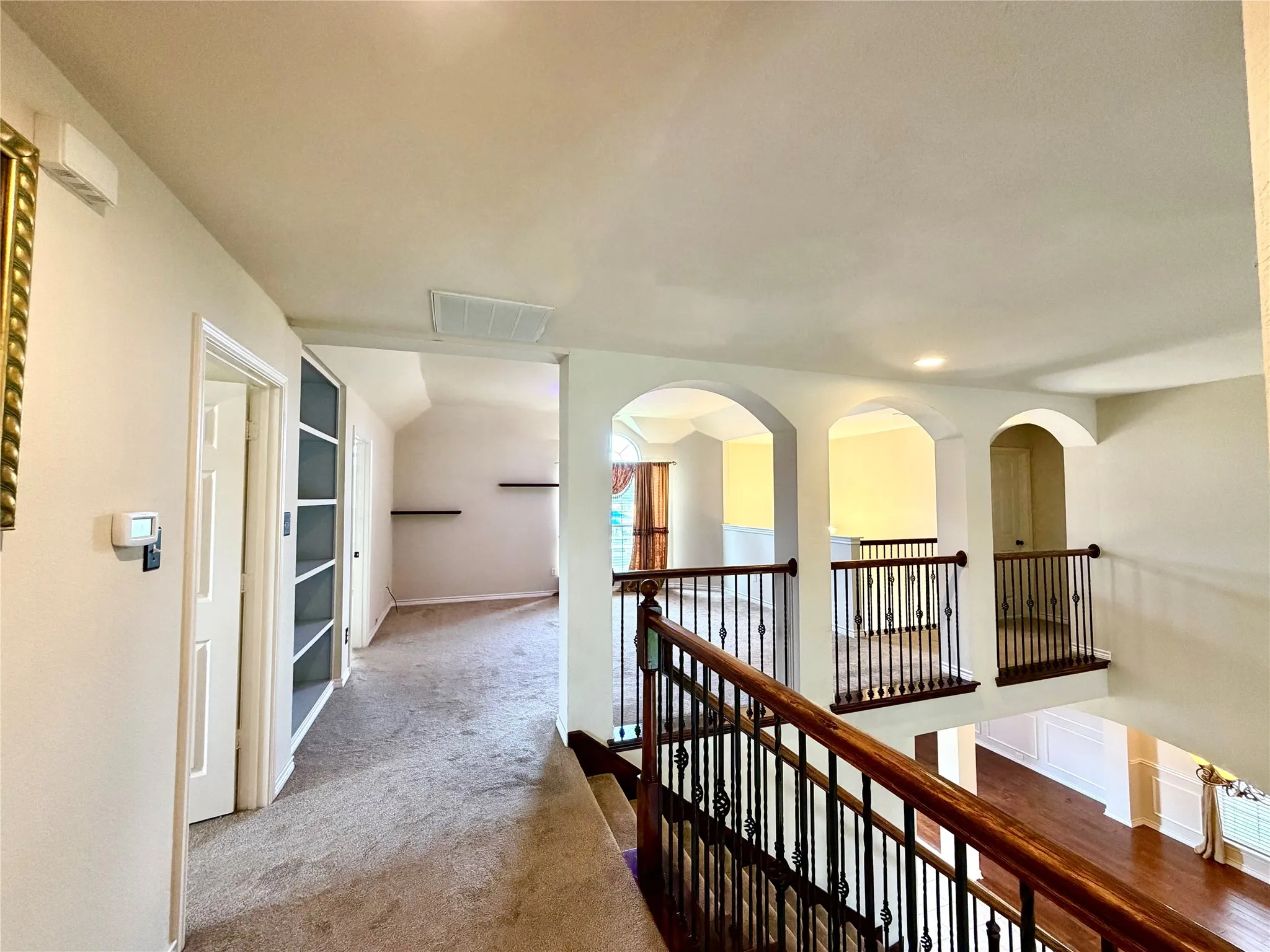 Single Family Residence For Rent in Collin County , 7204 Crane Drive, Sachse, Texas 75048, 7 Bedroom, 4 Bathroom, 2 Garage spaces, 3,824 Sqft, built in 2005, mls#21329740, Real Estate Agent in Sachse, Homes For Rent in Collin county, Homes For Rent in Sachse, Realtor in Sachse Texas, Real Estate Brokerage Independent Realty Texas, Luminita Cordes Realtor