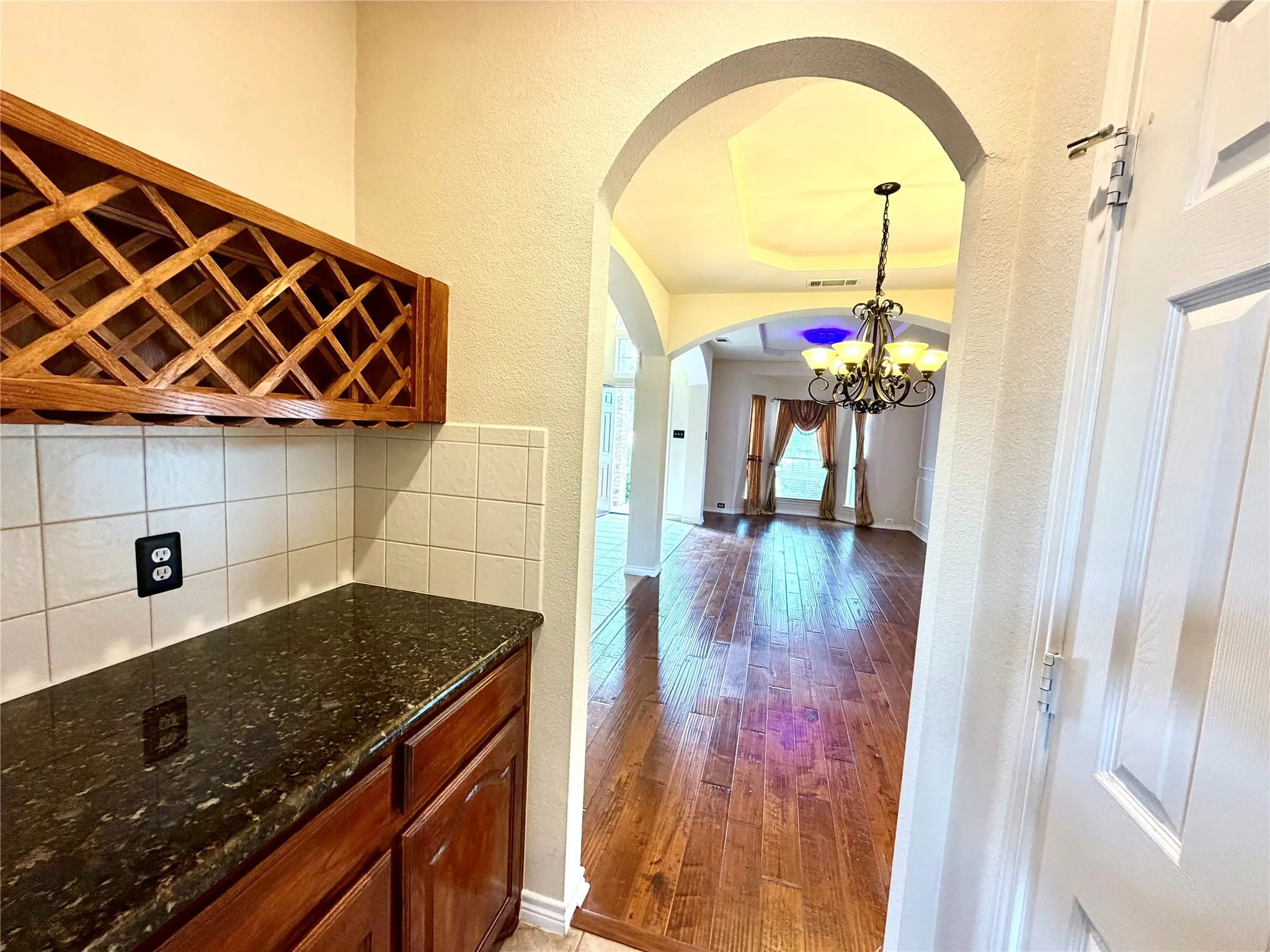 Single Family Residence For Rent in Collin County , 7204 Crane Drive, Sachse, Texas 75048, 7 Bedroom, 4 Bathroom, 2 Garage spaces, 3,824 Sqft, built in 2005, mls#21329740, Real Estate Agent in Sachse, Homes For Rent in Collin county, Homes For Rent in Sachse, Realtor in Sachse Texas, Real Estate Brokerage Independent Realty Texas, Luminita Cordes Realtor