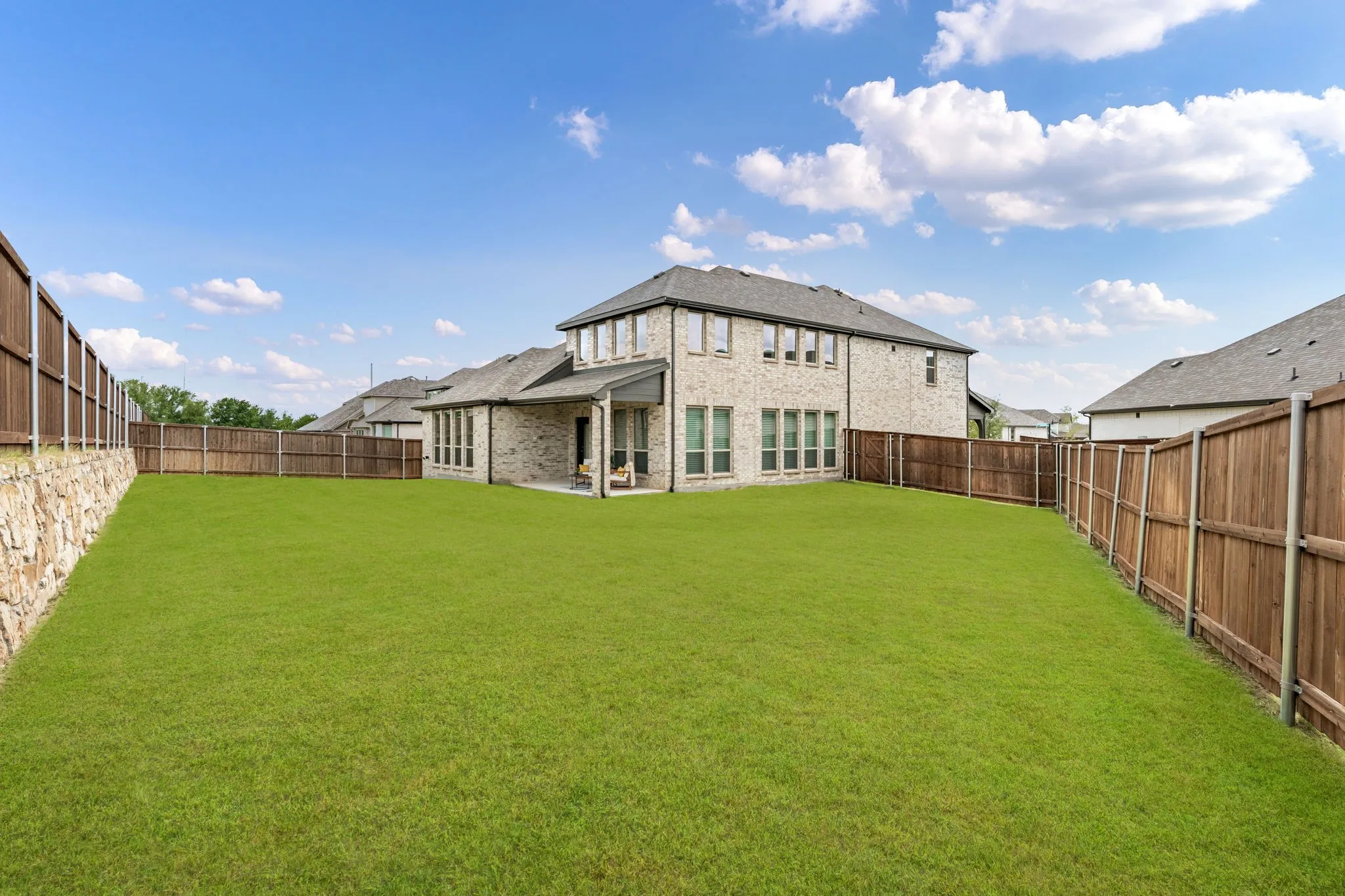 Single Family Residence For Sale in Denton County , 4516 Egret Point, Oak Point, Texas 75068, 5 Bedroom, 4 Bathroom, 2 Garage spaces, 3,177 Sqft, built in 2023, mls#21330860, Real Estate Agent in Oak Point, Homes For Sale in Denton county, Homes For Sale in Oak Point, Realtor in Oak Point Texas, Real Estate Brokerage Independent Realty Texas, Luminita Cordes Realtor