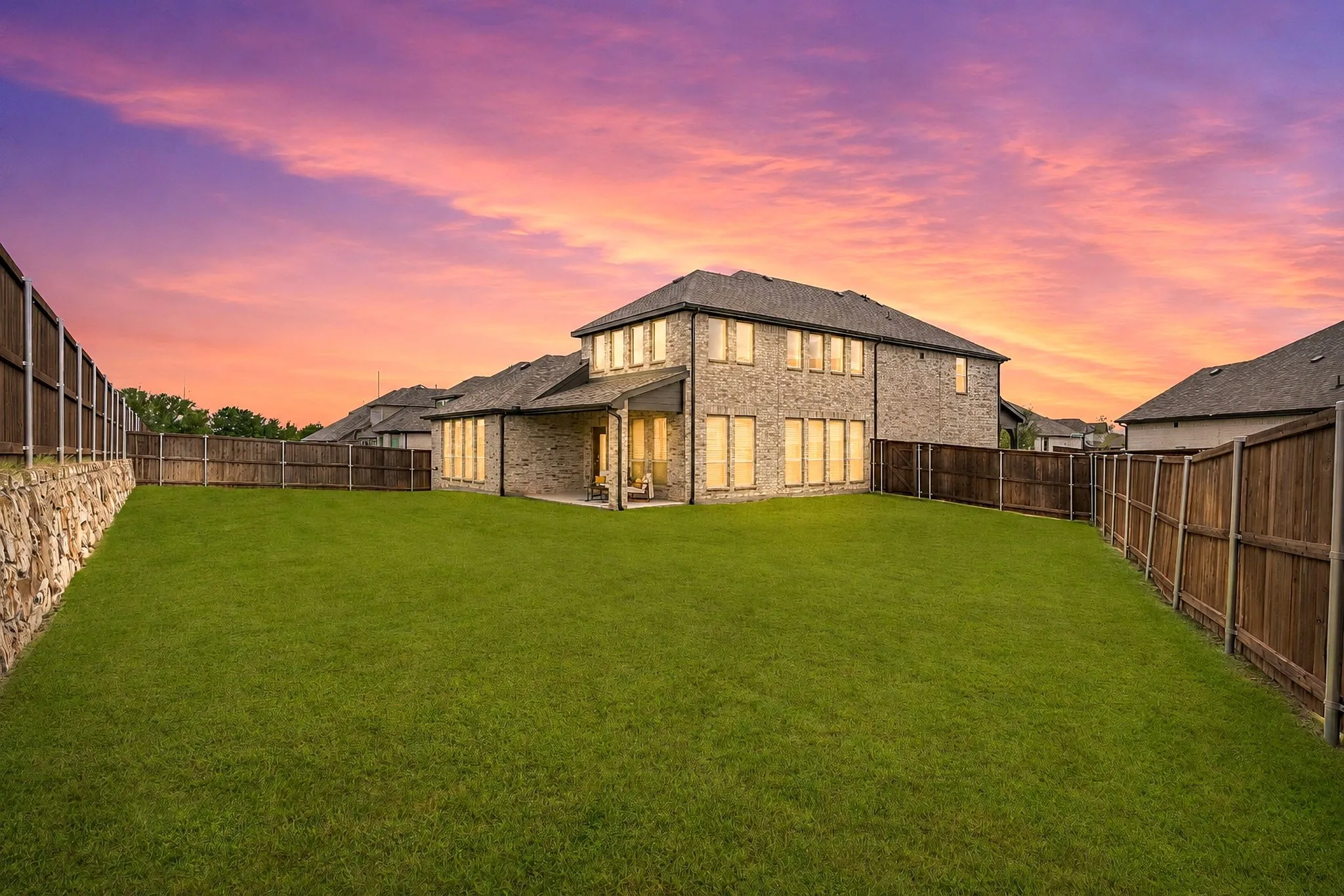 Single Family Residence For Sale in Denton County , 4516 Egret Point, Oak Point, Texas 75068, 5 Bedroom, 4 Bathroom, 2 Garage spaces, 3,177 Sqft, built in 2023, mls#21330860, Real Estate Agent in Oak Point, Homes For Sale in Denton county, Homes For Sale in Oak Point, Realtor in Oak Point Texas, Real Estate Brokerage Independent Realty Texas, Luminita Cordes Realtor