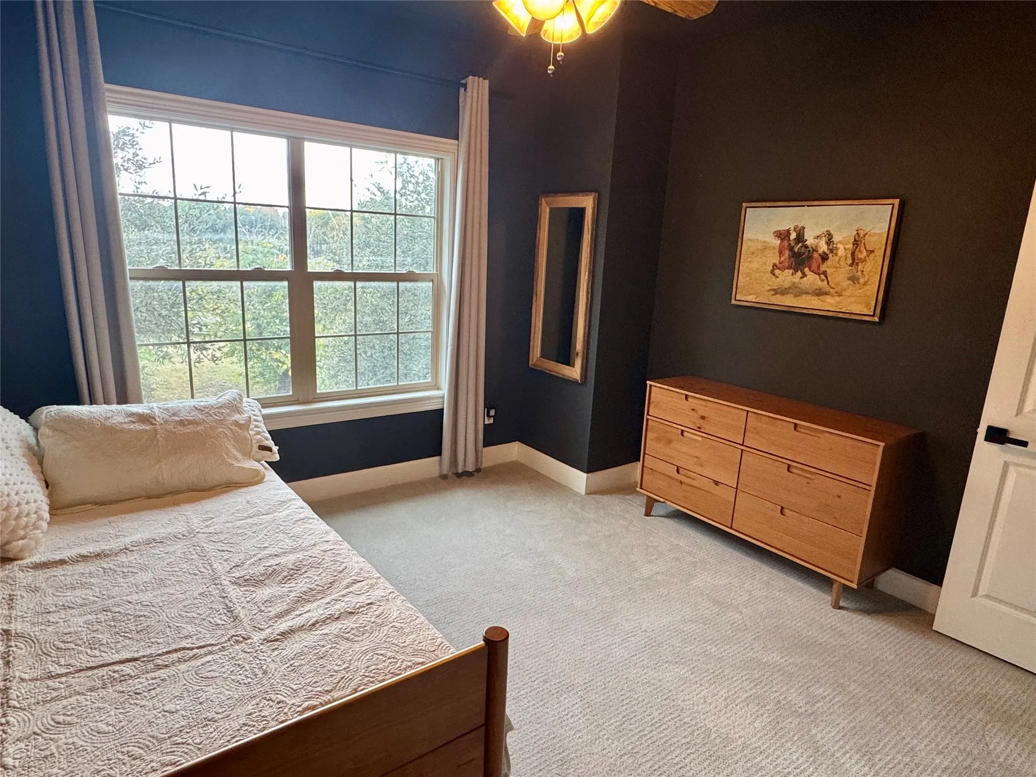 Single Family Residence For Sale in Tarrant County , 1953 Owasso Street, Fort Worth, Texas 76107, 3 Bedroom, 3 Bathroom, 2 Garage spaces, 1,703 Sqft, built in 2004, mls#21330863, Real Estate Agent in Fort Worth, Homes For Sale in Tarrant county, Homes For Sale in Fort Worth, Realtor in Fort Worth Texas, Real Estate Brokerage Independent Realty Texas, Luminita Cordes Realtor