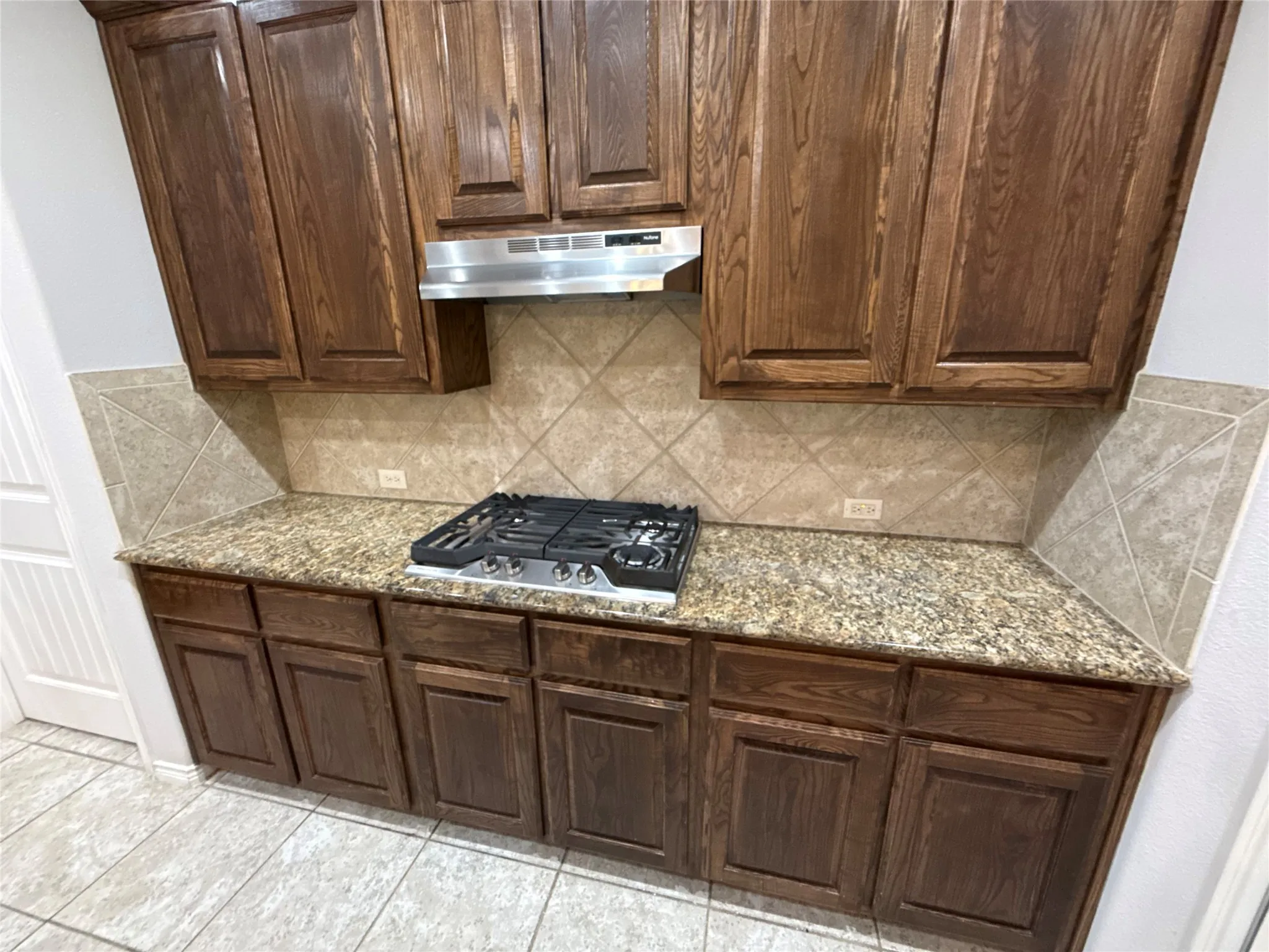 Single Family Residence For Rent in Collin County , 10113 Old Eagle River Lane, Mc Kinney, Texas 75072, 3 Bedroom, 2 Bathroom, 2 Garage spaces, 2,079 Sqft, built in 2013, mls#21330867, Real Estate Agent in Mc Kinney, Homes For Rent in Collin county, Homes For Rent in Mc Kinney, Realtor in Mc Kinney Texas, Real Estate Brokerage Independent Realty Texas, Luminita Cordes Realtor