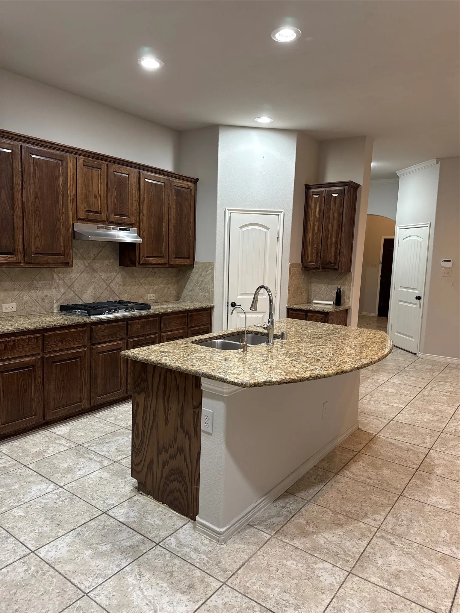 Single Family Residence For Rent in Collin County , 10113 Old Eagle River Lane, Mc Kinney, Texas 75072, 3 Bedroom, 2 Bathroom, 2 Garage spaces, 2,079 Sqft, built in 2013, mls#21330867, Real Estate Agent in Mc Kinney, Homes For Rent in Collin county, Homes For Rent in Mc Kinney, Realtor in Mc Kinney Texas, Real Estate Brokerage Independent Realty Texas, Luminita Cordes Realtor