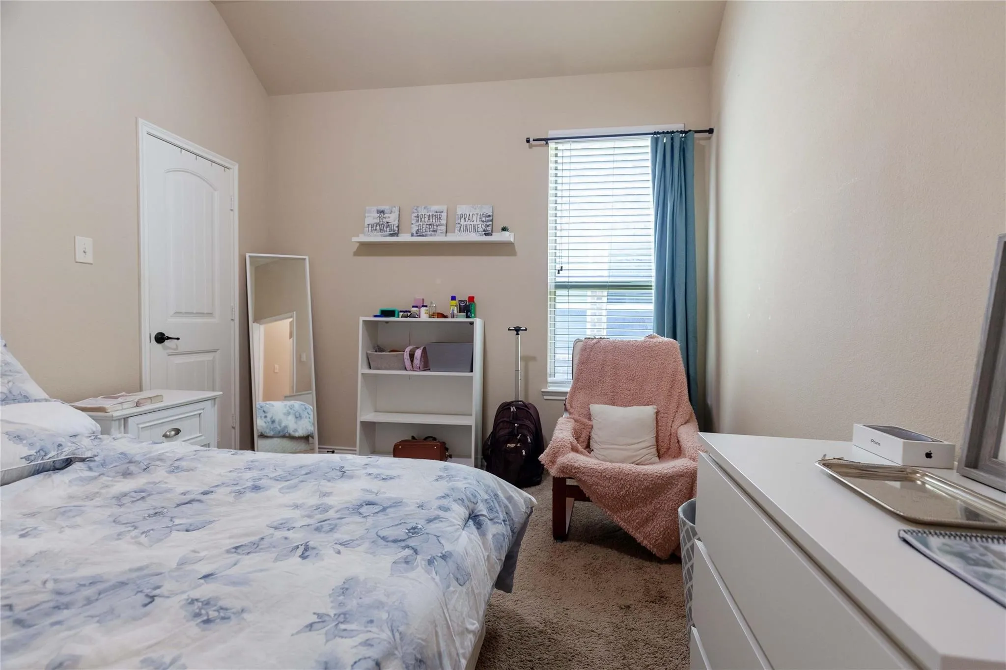 Single Family Residence For Rent in Collin County , 10113 Old Eagle River Lane, Mc Kinney, Texas 75072, 3 Bedroom, 2 Bathroom, 2 Garage spaces, 2,079 Sqft, built in 2013, mls#21330867, Real Estate Agent in Mc Kinney, Homes For Rent in Collin county, Homes For Rent in Mc Kinney, Realtor in Mc Kinney Texas, Real Estate Brokerage Independent Realty Texas, Luminita Cordes Realtor