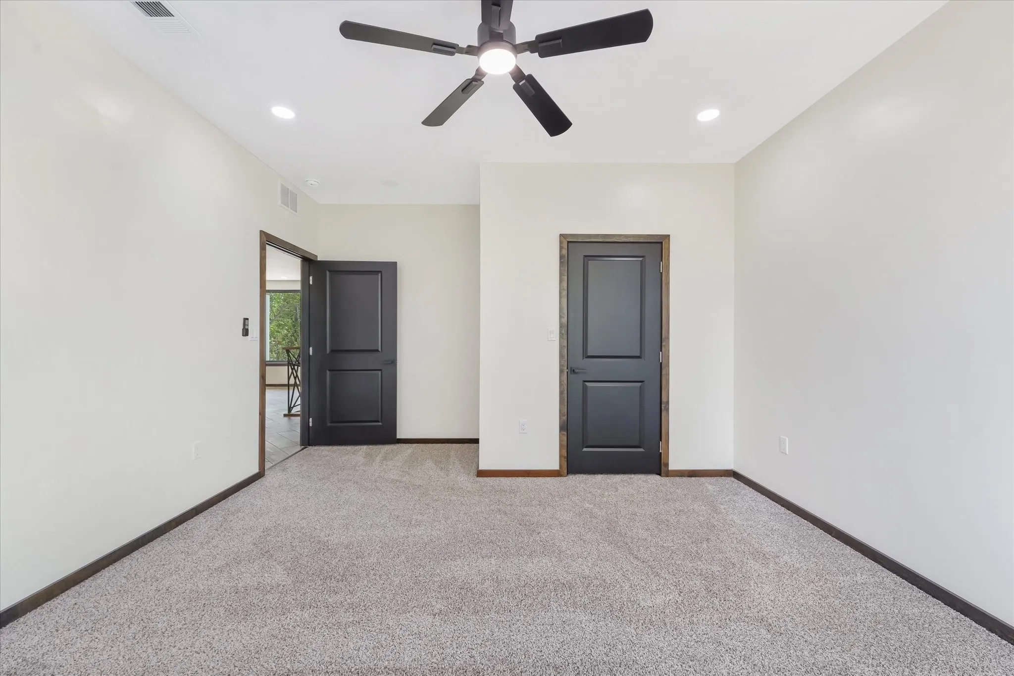 Single Family Residence For Sale in Dallas County , 6027 Verde Way, Dallas, Texas 75211, 4 Bedroom, 3 Bathroom, Garage spaces, 2,400 Sqft, built in 2026, mls#21330874, Real Estate Agent in Dallas, Homes For Sale in Dallas county, Homes For Sale in Dallas, Realtor in Dallas Texas, Real Estate Brokerage Independent Realty Texas, Luminita Cordes Realtor