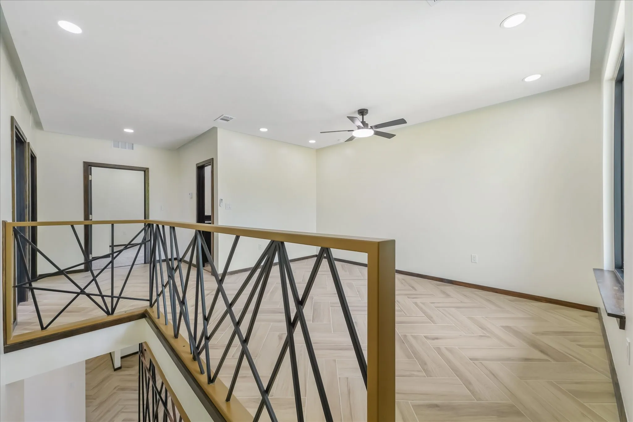 Single Family Residence For Sale in Dallas County , 6027 Verde Way, Dallas, Texas 75211, 4 Bedroom, 3 Bathroom, Garage spaces, 2,400 Sqft, built in 2026, mls#21330874, Real Estate Agent in Dallas, Homes For Sale in Dallas county, Homes For Sale in Dallas, Realtor in Dallas Texas, Real Estate Brokerage Independent Realty Texas, Luminita Cordes Realtor