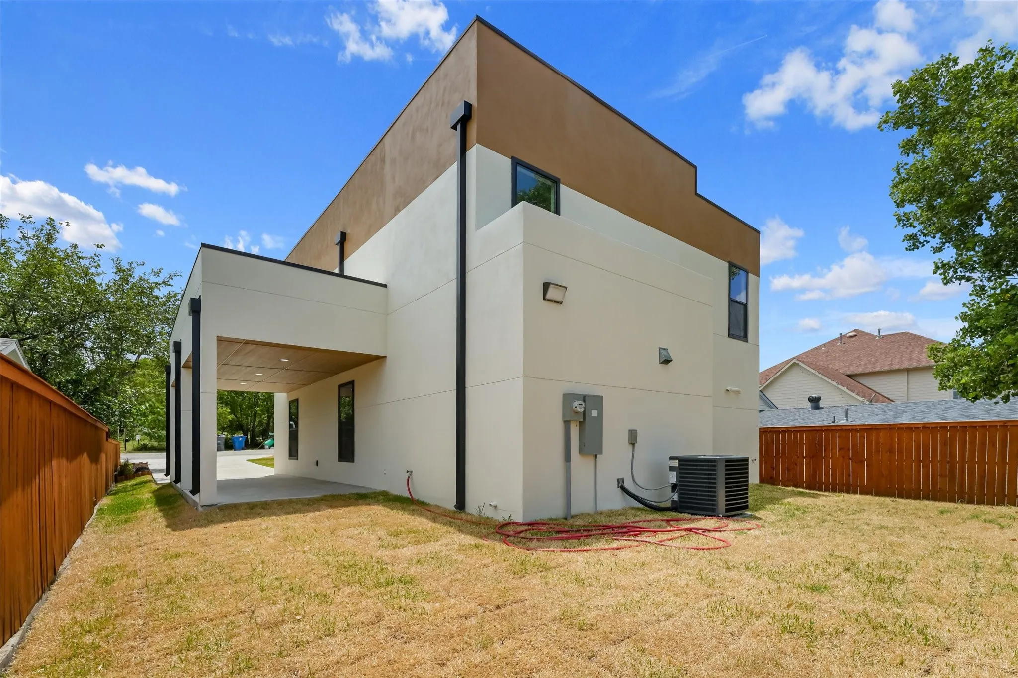 Single Family Residence For Sale in Dallas County , 6027 Verde Way, Dallas, Texas 75211, 4 Bedroom, 3 Bathroom, Garage spaces, 2,400 Sqft, built in 2026, mls#21330874, Real Estate Agent in Dallas, Homes For Sale in Dallas county, Homes For Sale in Dallas, Realtor in Dallas Texas, Real Estate Brokerage Independent Realty Texas, Luminita Cordes Realtor