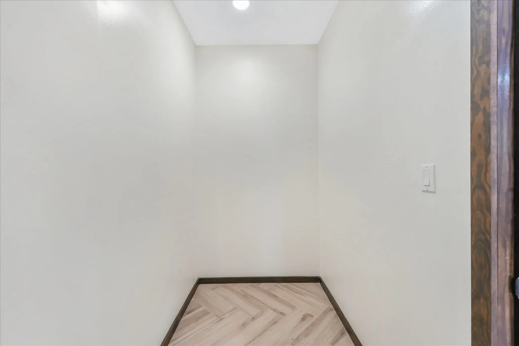 Single Family Residence For Sale in Dallas County , 6027 Verde Way, Dallas, Texas 75211, 4 Bedroom, 3 Bathroom, Garage spaces, 2,400 Sqft, built in 2026, mls#21330874, Real Estate Agent in Dallas, Homes For Sale in Dallas county, Homes For Sale in Dallas, Realtor in Dallas Texas, Real Estate Brokerage Independent Realty Texas, Luminita Cordes Realtor