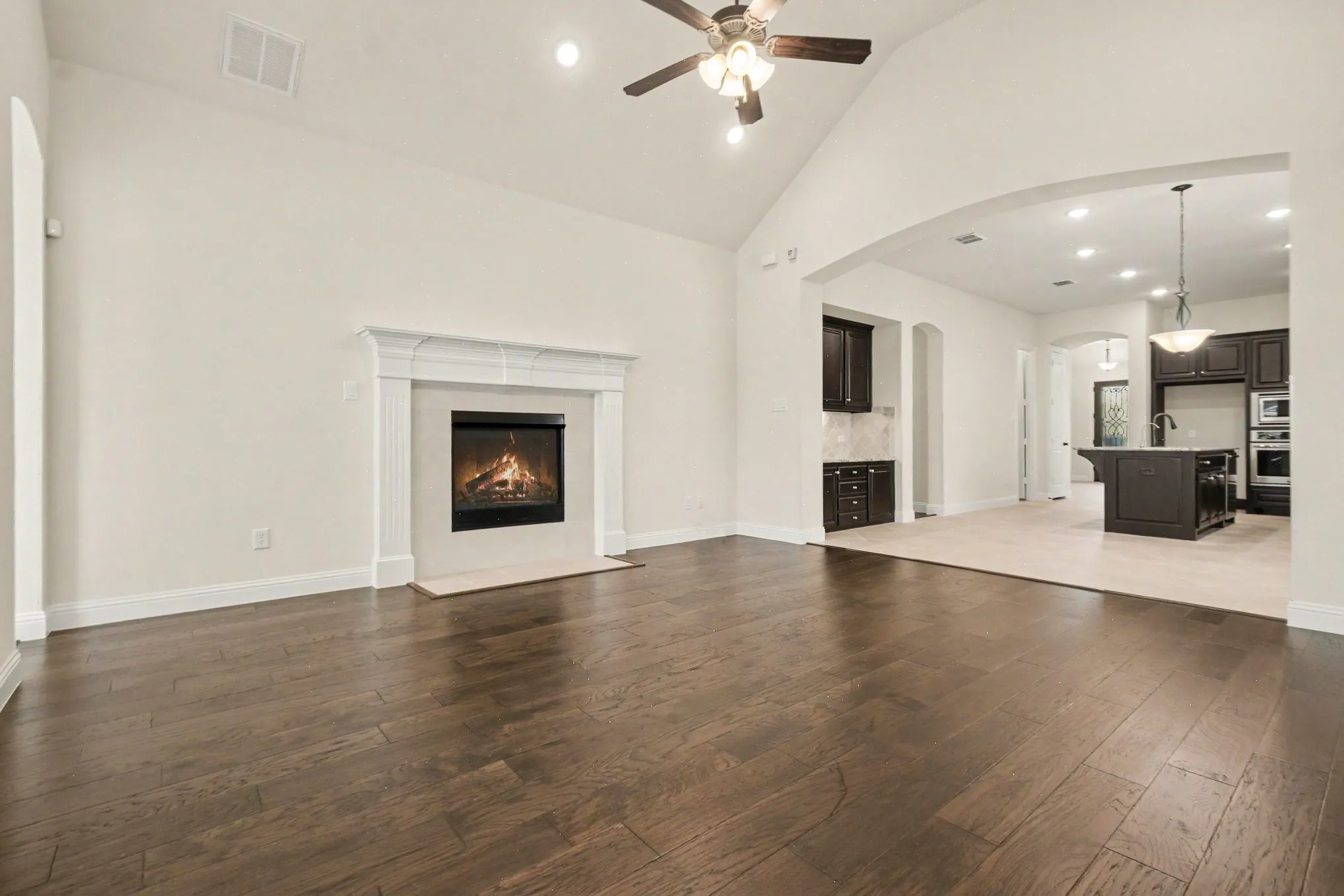 Hardwoods, High Ceilings, & Neutral Paint