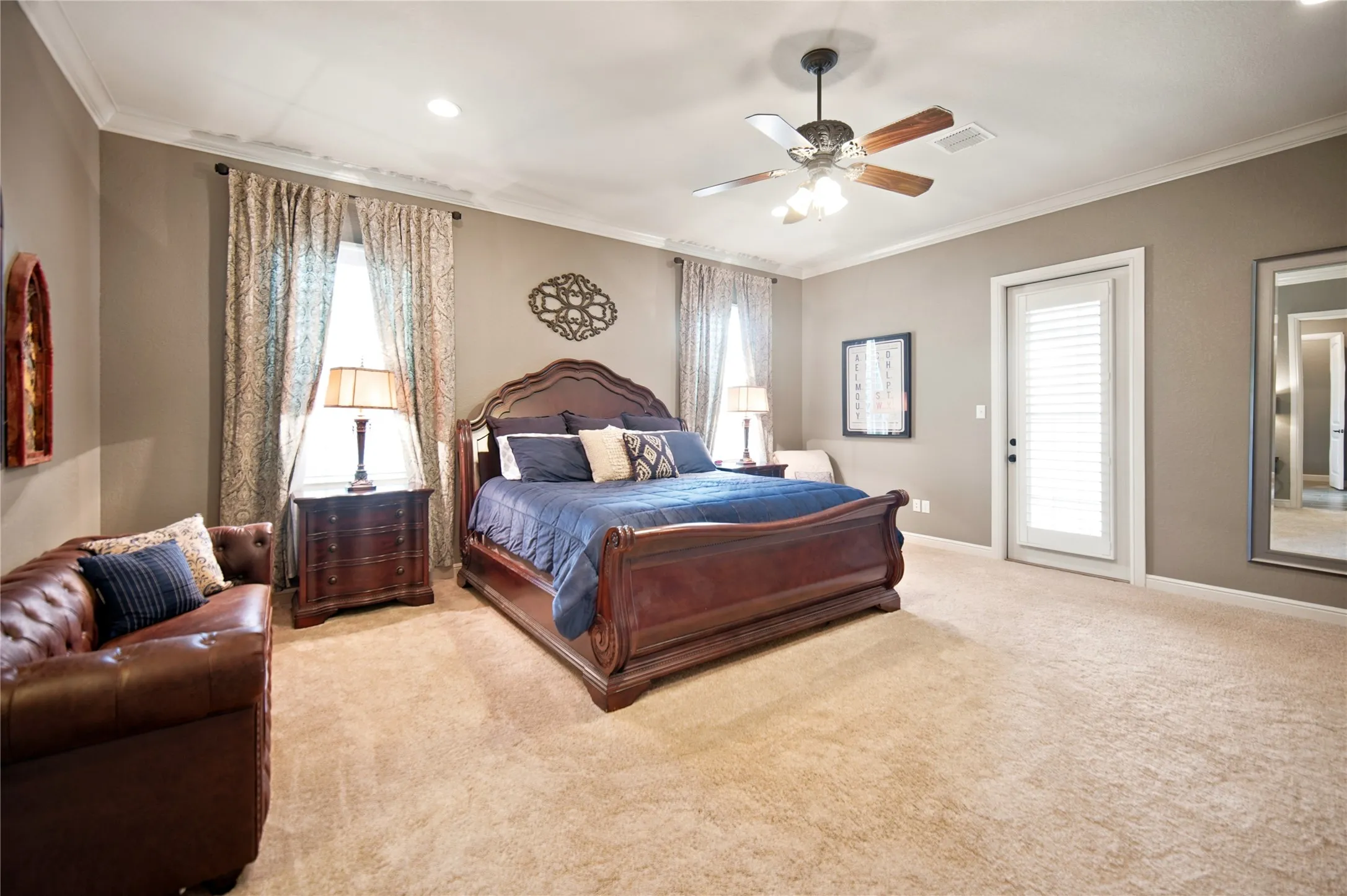 Single Family Residence For Sale in Jack County , 470 Granite Way, Jacksboro, Texas 76458, 5 Bedroom, 5 Bathroom, 3 Garage spaces, 5,155 Sqft, built in 2016, mls#21329130, Real Estate Agent in Jacksboro, Homes For Sale in Jack county, Homes For Sale in Jacksboro, Realtor in Jacksboro Texas, Real Estate Brokerage Independent Realty Texas, Luminita Cordes Realtor
