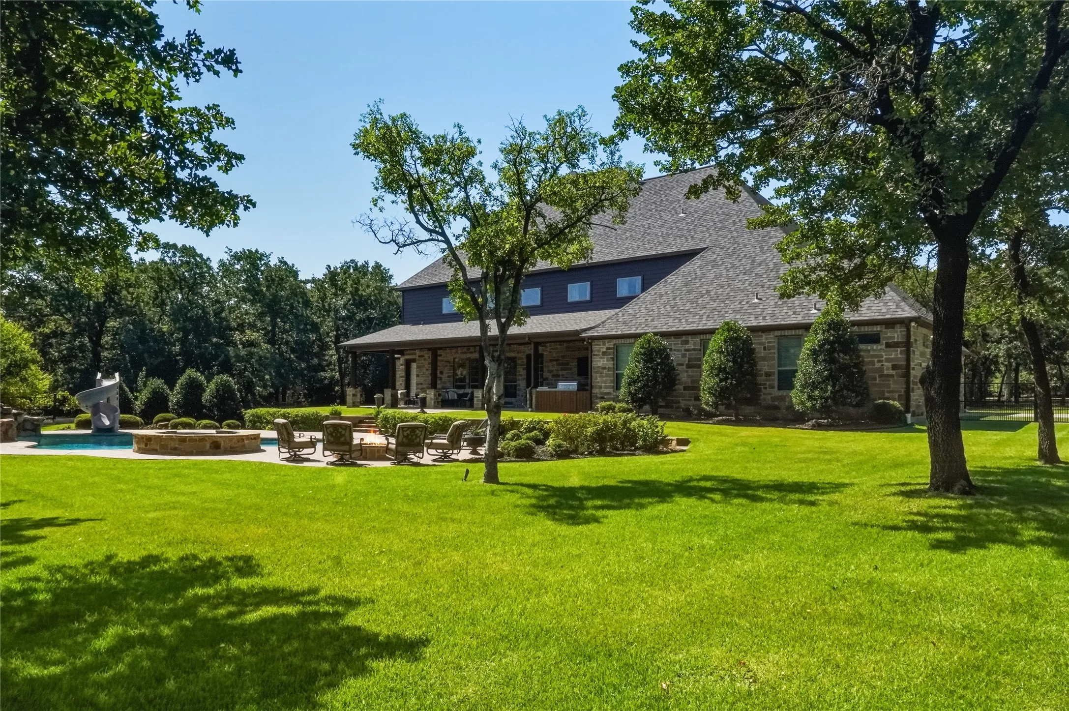 Single Family Residence For Sale in Jack County , 470 Granite Way, Jacksboro, Texas 76458, 5 Bedroom, 5 Bathroom, 3 Garage spaces, 5,155 Sqft, built in 2016, mls#21329130, Real Estate Agent in Jacksboro, Homes For Sale in Jack county, Homes For Sale in Jacksboro, Realtor in Jacksboro Texas, Real Estate Brokerage Independent Realty Texas, Luminita Cordes Realtor