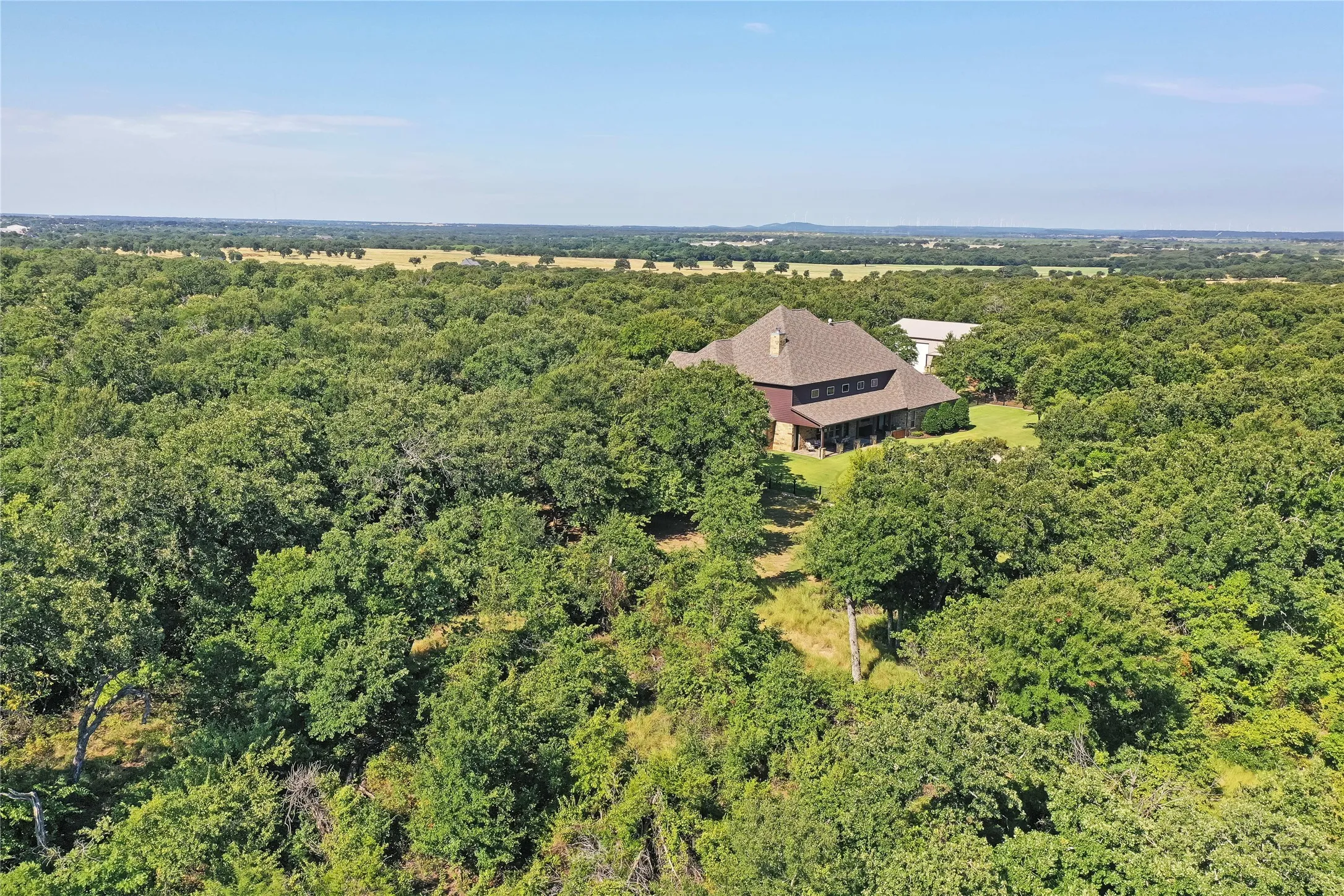 Single Family Residence For Sale in Jack County , 470 Granite Way, Jacksboro, Texas 76458, 5 Bedroom, 5 Bathroom, 3 Garage spaces, 5,155 Sqft, built in 2016, mls#21329130, Real Estate Agent in Jacksboro, Homes For Sale in Jack county, Homes For Sale in Jacksboro, Realtor in Jacksboro Texas, Real Estate Brokerage Independent Realty Texas, Luminita Cordes Realtor