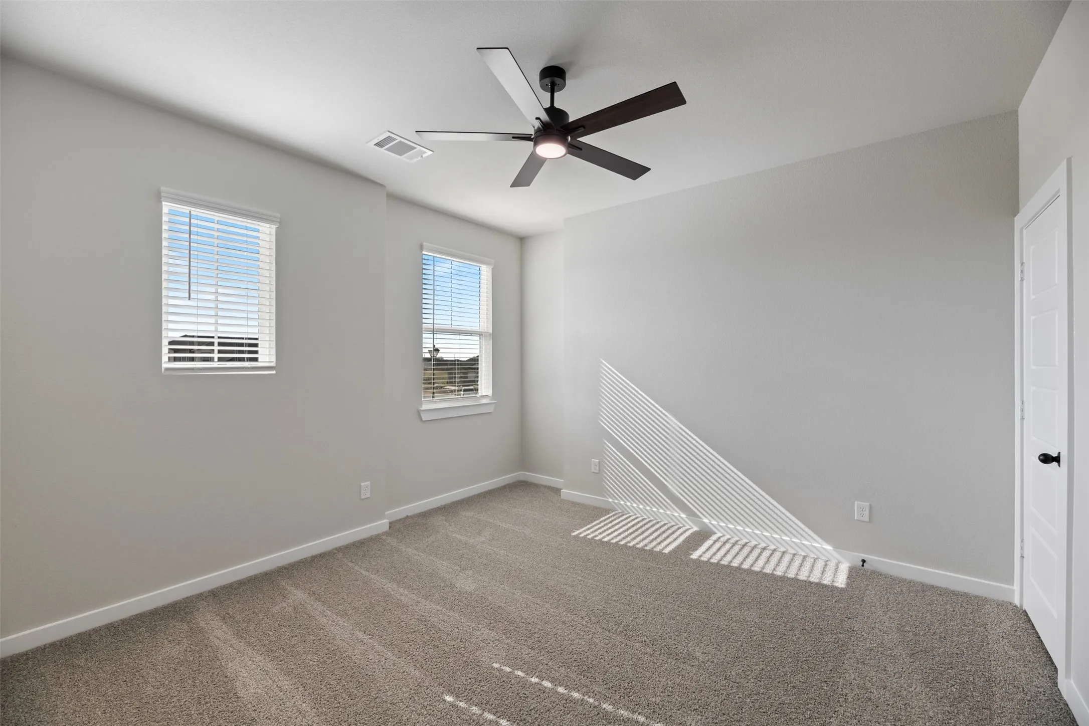 Triplex For Rent in Ellis County , 4062 Le Croy Court, Midlothian, Texas 76065, 3 Bedroom, 3 Bathroom, 2 Garage spaces, 1,838 Sqft, built in 2025, mls#21330891, Real Estate Agent in Midlothian, Homes For Rent in Ellis county, Homes For Rent in Midlothian, Realtor in Midlothian Texas, Real Estate Brokerage Independent Realty Texas, Luminita Cordes Realtor