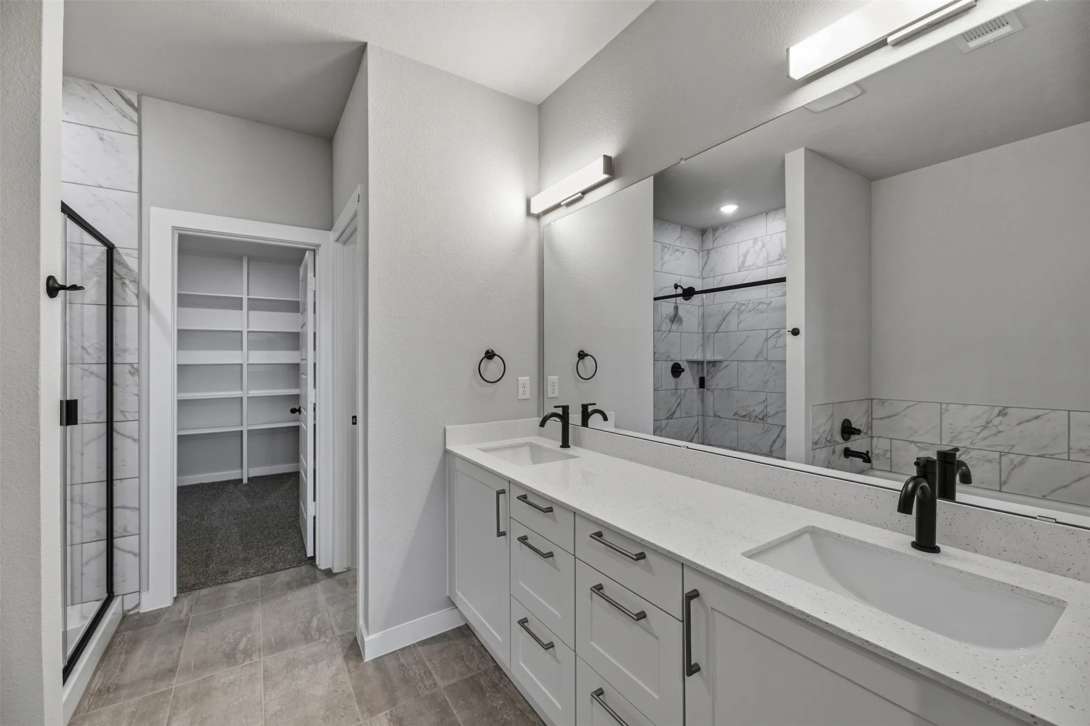 Triplex For Rent in Ellis County , 4062 Le Croy Court, Midlothian, Texas 76065, 3 Bedroom, 3 Bathroom, 2 Garage spaces, 1,838 Sqft, built in 2025, mls#21330891, Real Estate Agent in Midlothian, Homes For Rent in Ellis county, Homes For Rent in Midlothian, Realtor in Midlothian Texas, Real Estate Brokerage Independent Realty Texas, Luminita Cordes Realtor