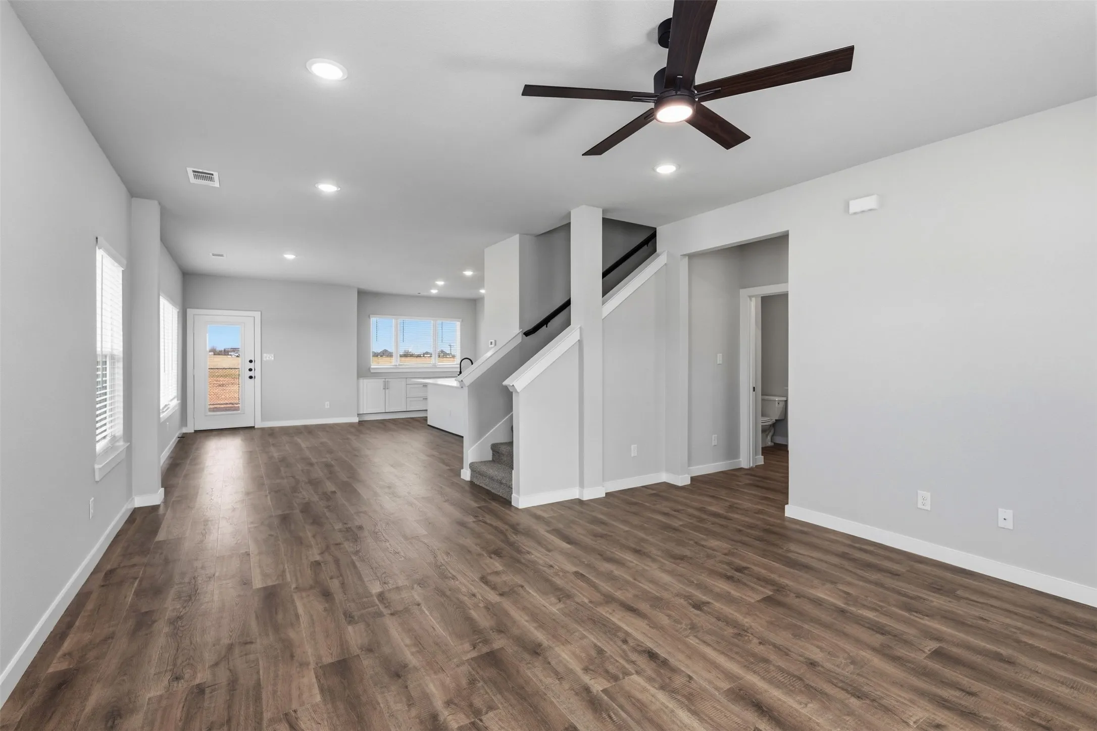 Triplex For Rent in Ellis County , 4062 Le Croy Court, Midlothian, Texas 76065, 3 Bedroom, 3 Bathroom, 2 Garage spaces, 1,838 Sqft, built in 2025, mls#21330891, Real Estate Agent in Midlothian, Homes For Rent in Ellis county, Homes For Rent in Midlothian, Realtor in Midlothian Texas, Real Estate Brokerage Independent Realty Texas, Luminita Cordes Realtor