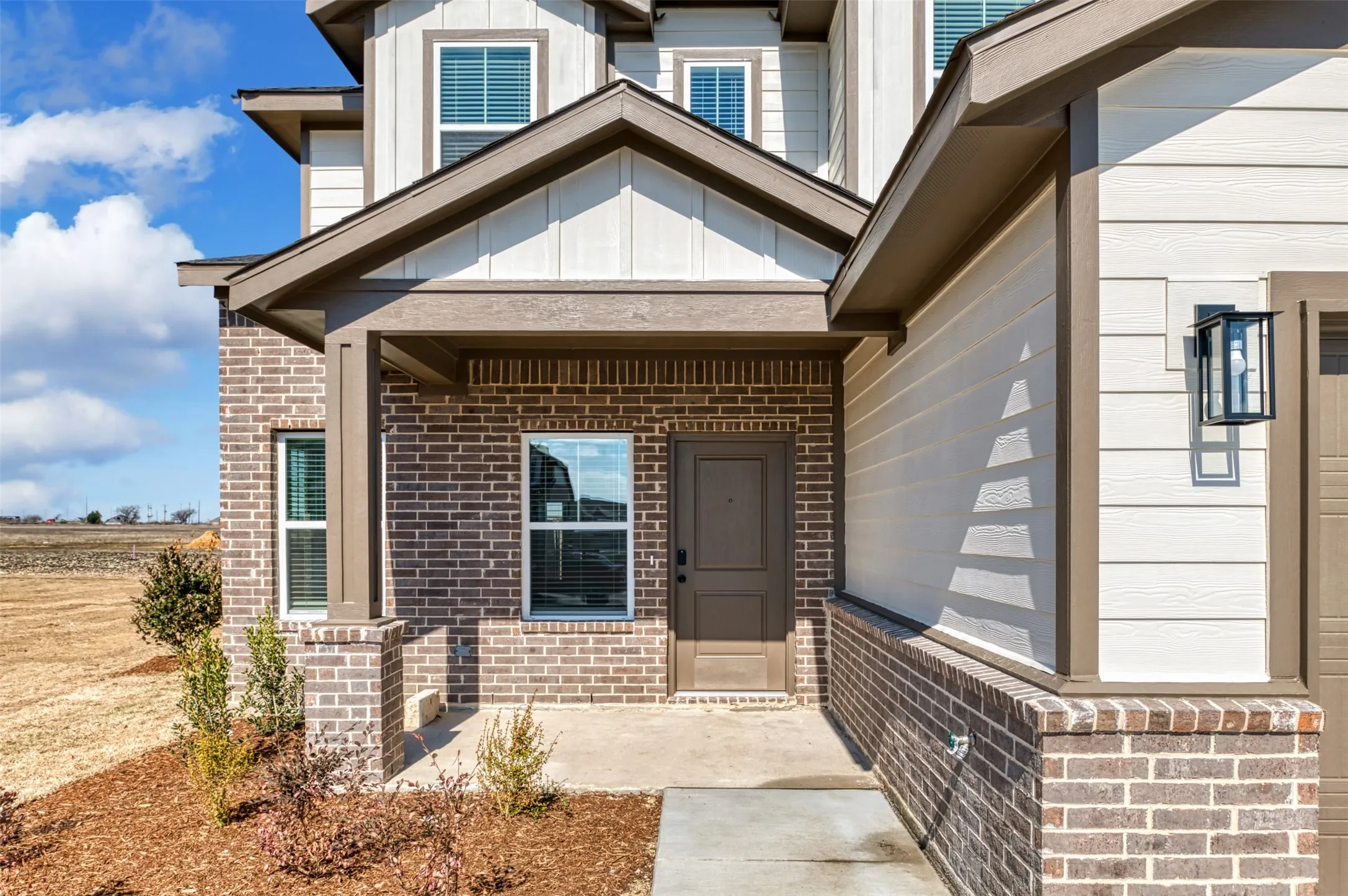Triplex For Rent in Ellis County , 4062 Le Croy Court, Midlothian, Texas 76065, 3 Bedroom, 3 Bathroom, 2 Garage spaces, 1,838 Sqft, built in 2025, mls#21330891, Real Estate Agent in Midlothian, Homes For Rent in Ellis county, Homes For Rent in Midlothian, Realtor in Midlothian Texas, Real Estate Brokerage Independent Realty Texas, Luminita Cordes Realtor