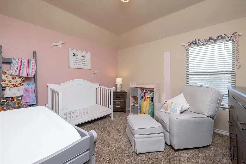 Single Family Residence For Sale in Denton County , 11625 Parade Drive, Frisco, Texas 75036, 4 Bedroom, 3 Bathroom, 2 Garage spaces, 2,929 Sqft, built in 2014, mls#21330911, Real Estate Agent in Frisco, Homes For Sale in Denton county, Homes For Sale in Frisco, Realtor in Frisco Texas, Real Estate Brokerage Independent Realty Texas, Luminita Cordes Realtor