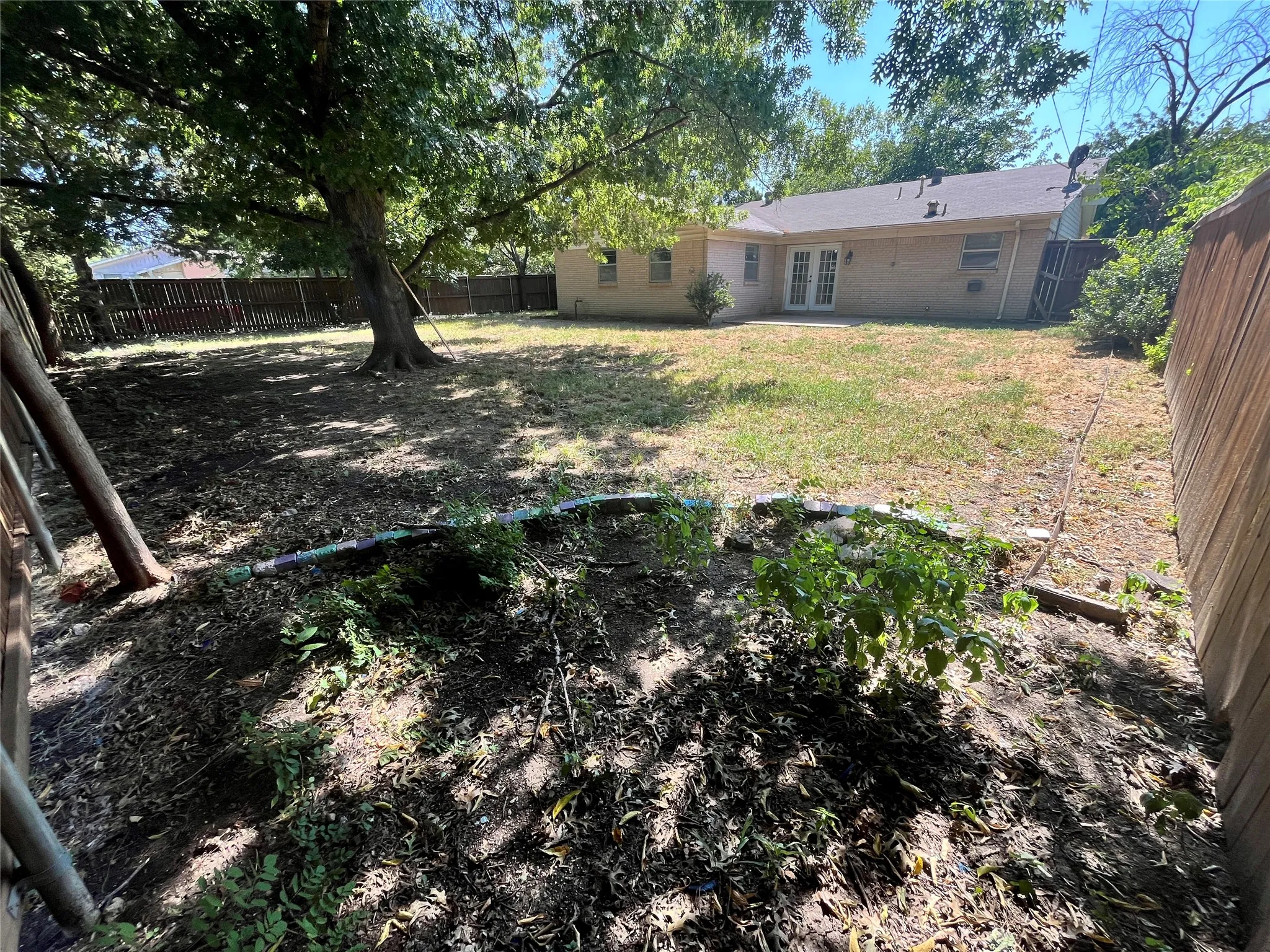 Single Family Residence For Sale in Denton County , 3312 Valley View Road, Denton, Texas 76209, 3 Bedroom, 2 Bathroom, 2 Garage spaces, 1,289 Sqft, built in 1968, mls#21319093, Real Estate Agent in Denton, Homes For Sale in Denton county, Homes For Sale in Denton, Realtor in Denton Texas, Real Estate Brokerage Independent Realty Texas, Luminita Cordes Realtor