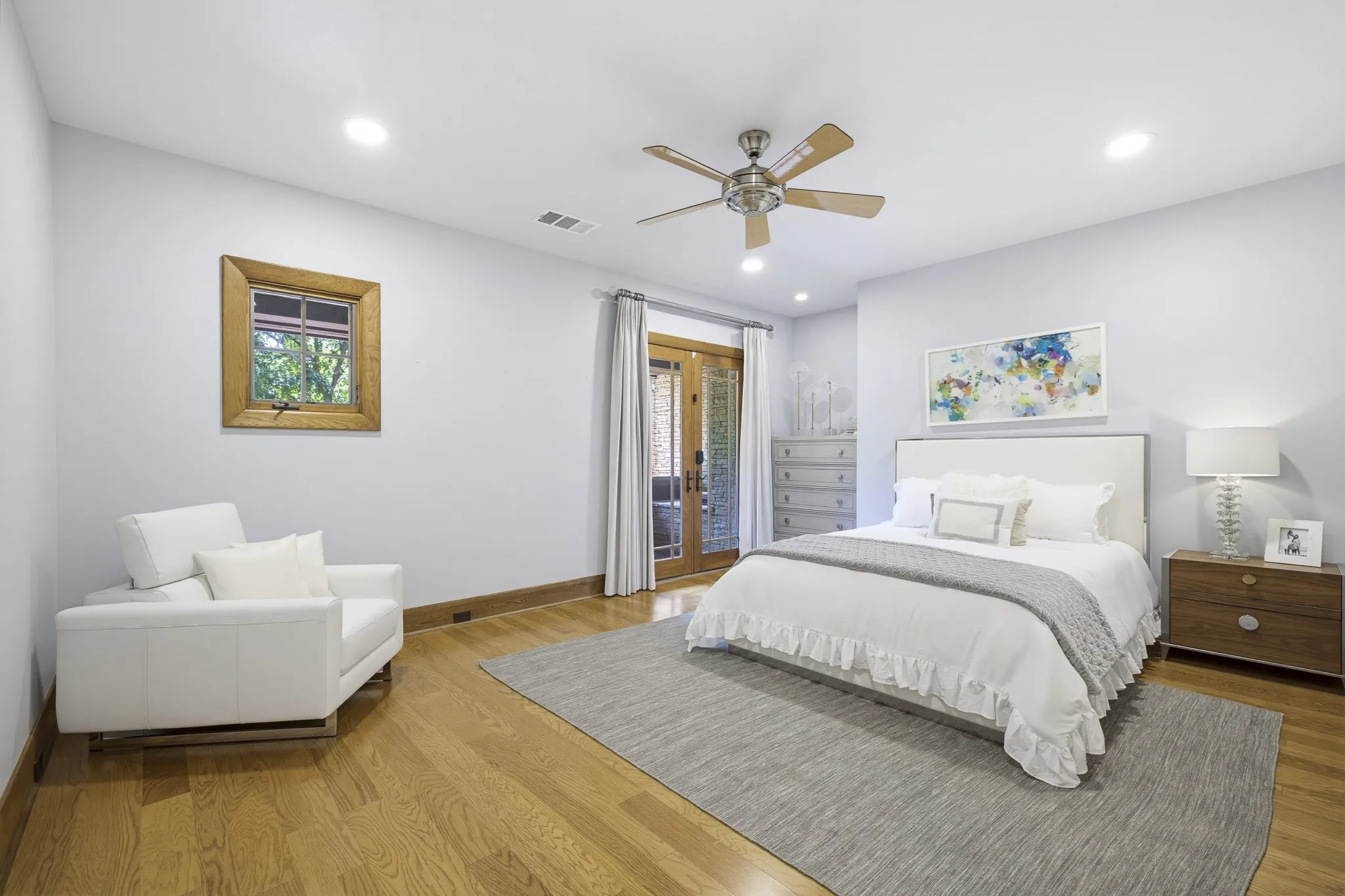 Single Family Residence For Sale in Tarrant County , 6816 Oak Hill Drive, Fort Worth, Texas 76132, 4 Bedroom, 5 Bathroom, 4 Garage spaces, 6,925 Sqft, built in 2001, mls#21326276, Real Estate Agent in Fort Worth, Homes For Sale in Tarrant county, Homes For Sale in Fort Worth, Realtor in Fort Worth Texas, Real Estate Brokerage Independent Realty Texas, Luminita Cordes Realtor