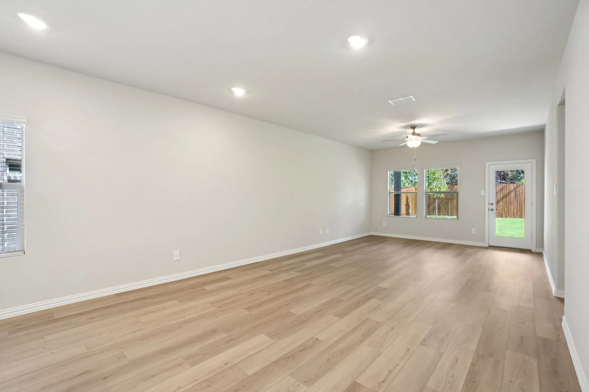 Photo is not of the actual home, but is an inspirational photo of builder’s model home and may depict options, furnishings, and/or decorator features that are not included.