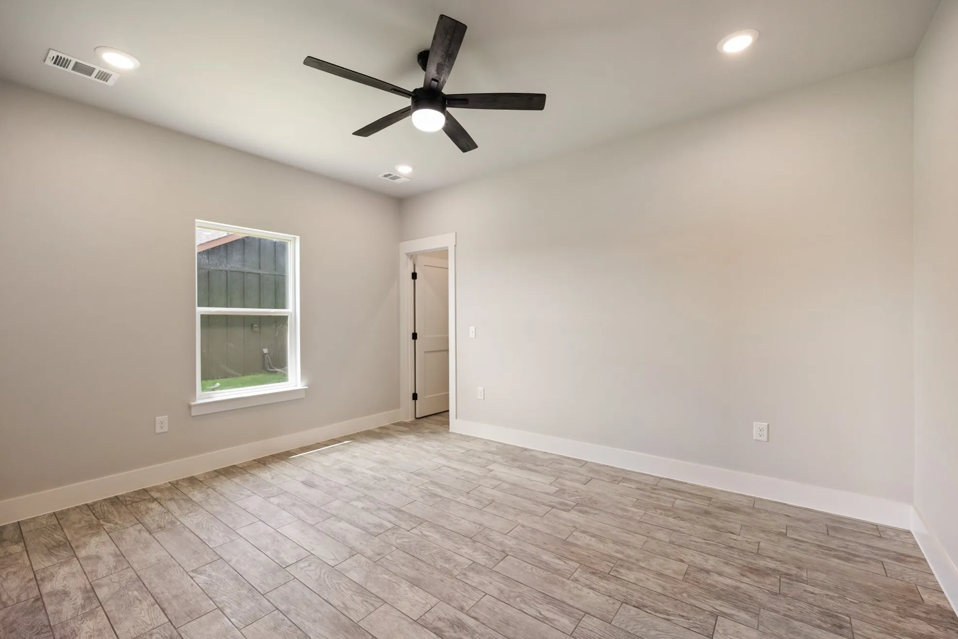 Single Family Residence For Sale in Hunt County , 249 Caro Drive, West Tawakoni, Texas 75474, 4 Bedroom, 3 Bathroom, 2 Garage spaces, 2,502 Sqft, built in 2026, mls#21330825, Real Estate Agent in West Tawakoni, Homes For Sale in Hunt county, Homes For Sale in West Tawakoni, Realtor in West Tawakoni Texas, Real Estate Brokerage Independent Realty Texas, Luminita Cordes Realtor
