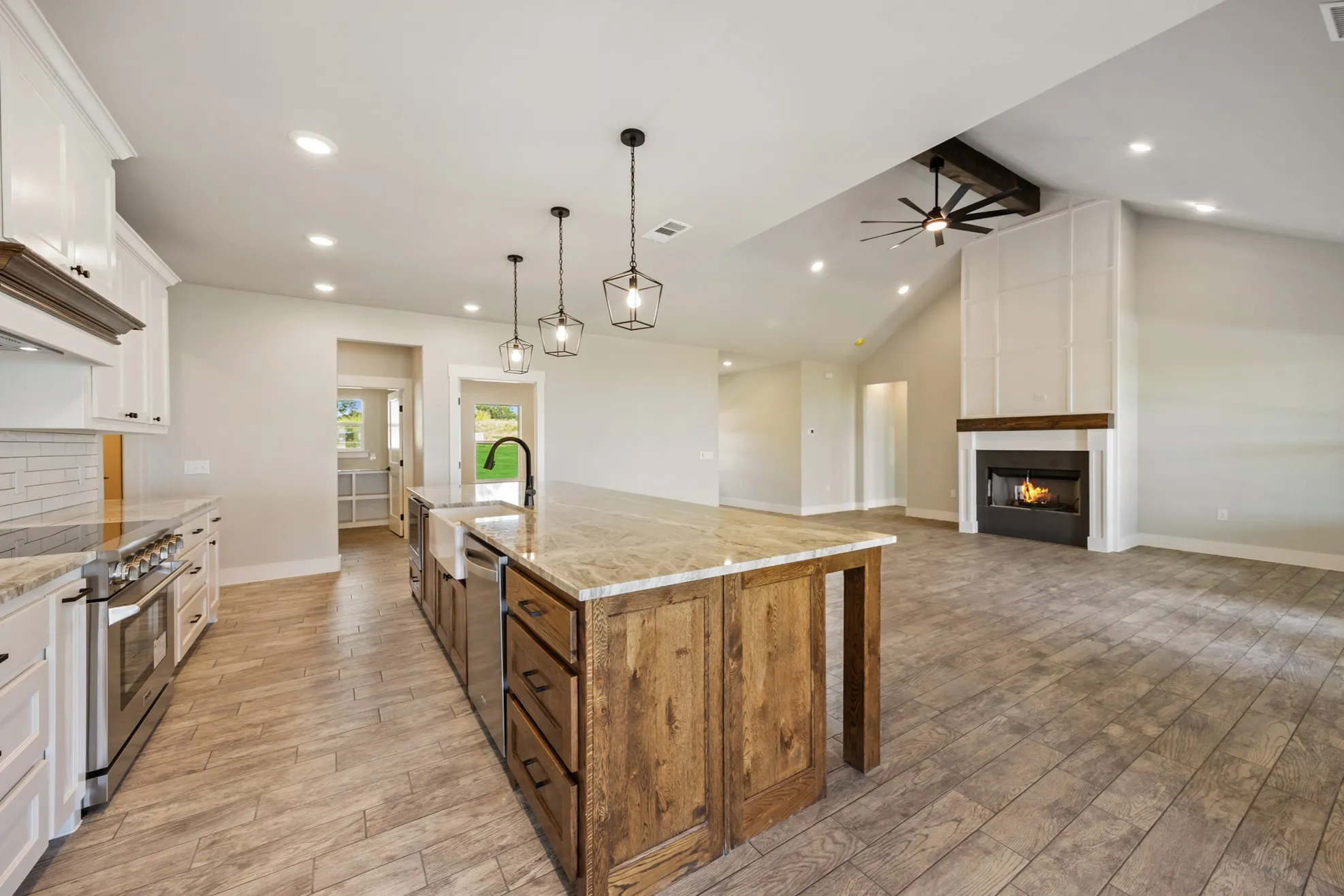 Single Family Residence For Sale in Hunt County , 249 Caro Drive, West Tawakoni, Texas 75474, 4 Bedroom, 3 Bathroom, 2 Garage spaces, 2,502 Sqft, built in 2026, mls#21330825, Real Estate Agent in West Tawakoni, Homes For Sale in Hunt county, Homes For Sale in West Tawakoni, Realtor in West Tawakoni Texas, Real Estate Brokerage Independent Realty Texas, Luminita Cordes Realtor