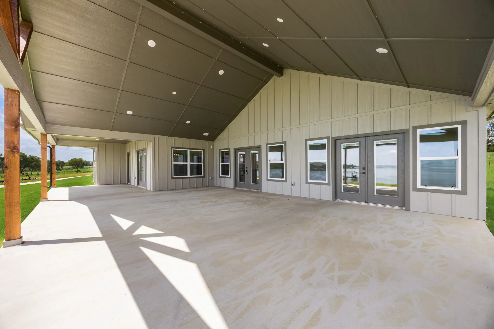 Single Family Residence For Sale in Hunt County , 249 Caro Drive, West Tawakoni, Texas 75474, 4 Bedroom, 3 Bathroom, 2 Garage spaces, 2,502 Sqft, built in 2026, mls#21330825, Real Estate Agent in West Tawakoni, Homes For Sale in Hunt county, Homes For Sale in West Tawakoni, Realtor in West Tawakoni Texas, Real Estate Brokerage Independent Realty Texas, Luminita Cordes Realtor