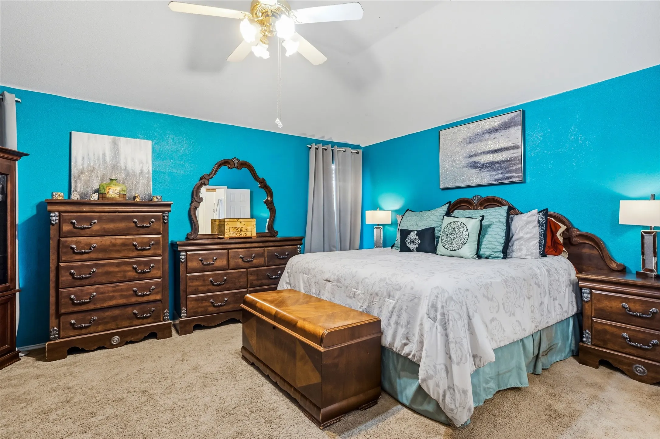Single Family Residence For Sale in Tarrant County , 1320 Cattle Crossing Drive, Fort Worth, Texas 76131, 4 Bedroom, 2 Bathroom, 2 Garage spaces, 2,237 Sqft, built in 2002, mls#21330885, Real Estate Agent in Fort Worth, Homes For Sale in Tarrant county, Homes For Sale in Fort Worth, Realtor in Fort Worth Texas, Real Estate Brokerage Independent Realty Texas, Luminita Cordes Realtor