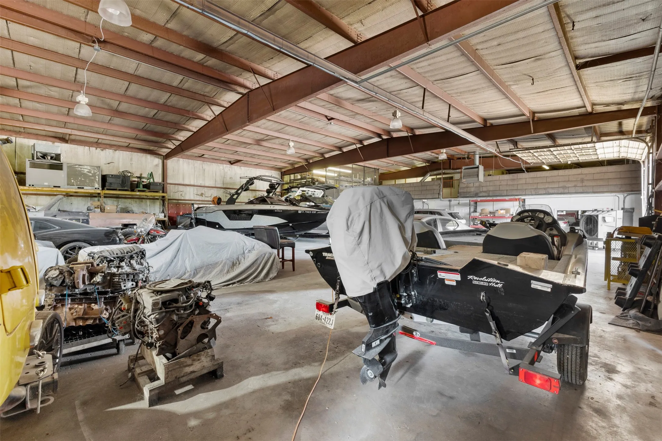 Industrial For Sale in Tarrant County , 6917 Russell Curry Road, Arlington, Texas 76001, 0, 0, Garage spaces, 0 Sqft, built in 1973, mls#21325981, Real Estate Agent in Arlington, Homes For Sale in Tarrant county, Homes For Sale in Arlington, Realtor in Arlington Texas, Real Estate Brokerage Independent Realty Texas, Luminita Cordes Realtor