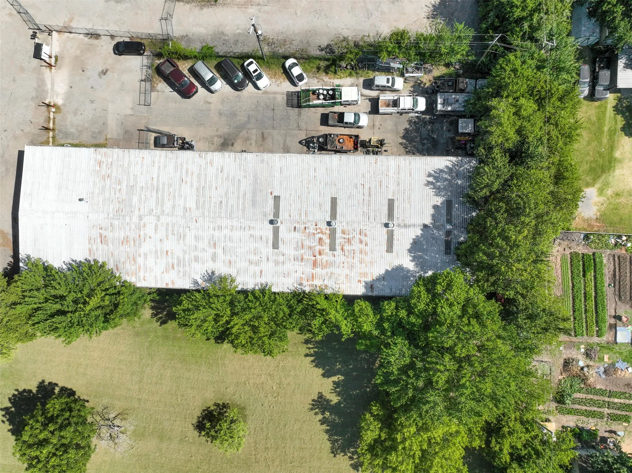 Industrial For Sale in Tarrant County , 6917 Russell Curry Road, Arlington, Texas 76001, 0, 0, Garage spaces, 0 Sqft, built in 1973, mls#21325981, Real Estate Agent in Arlington, Homes For Sale in Tarrant county, Homes For Sale in Arlington, Realtor in Arlington Texas, Real Estate Brokerage Independent Realty Texas, Luminita Cordes Realtor