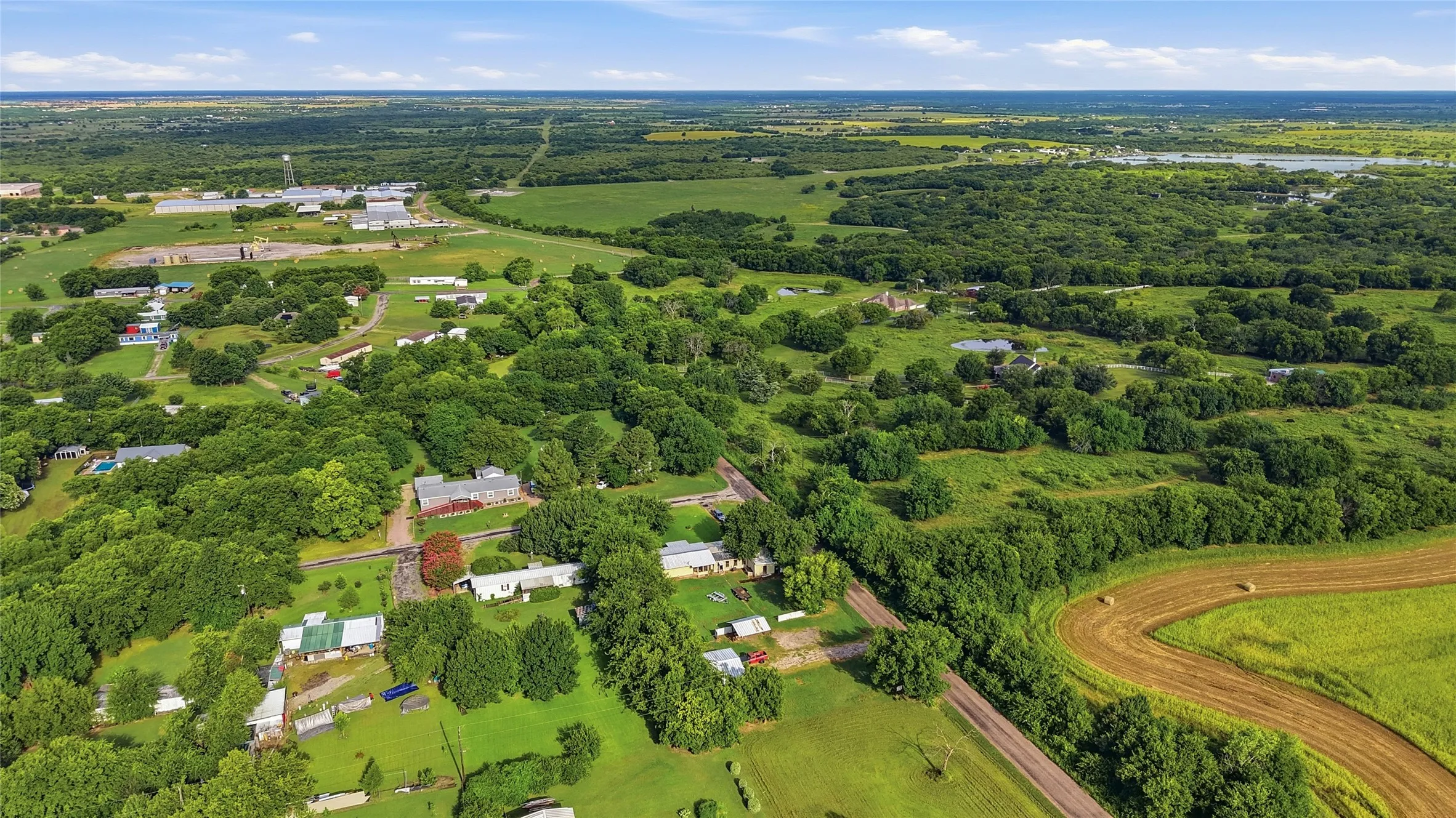 Improved Land For Sale in Grayson County , 505 Aaron Lane, Southmayd, Texas 75092, 0, 0, Garage spaces, 0 Sqft, built in 1980, mls#21330744, Real Estate Agent in Southmayd, Homes For Sale in Grayson county, Homes For Sale in Southmayd, Realtor in Southmayd Texas, Real Estate Brokerage Independent Realty Texas, Luminita Cordes Realtor