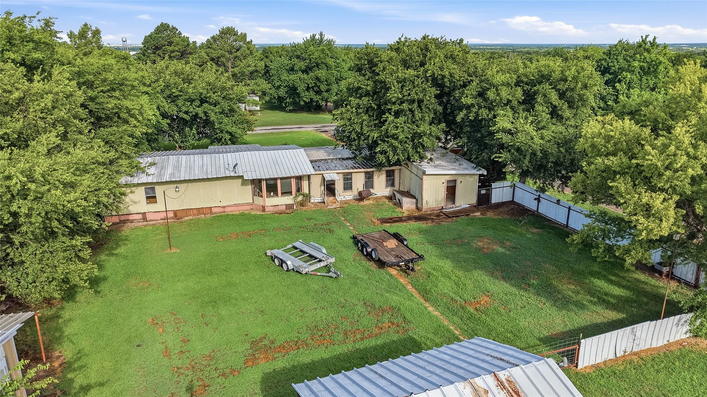 Improved Land For Sale in Grayson County , 505 Aaron Lane, Southmayd, Texas 75092, 0, 0, Garage spaces, 0 Sqft, built in 1980, mls#21330744, Real Estate Agent in Southmayd, Homes For Sale in Grayson county, Homes For Sale in Southmayd, Realtor in Southmayd Texas, Real Estate Brokerage Independent Realty Texas, Luminita Cordes Realtor