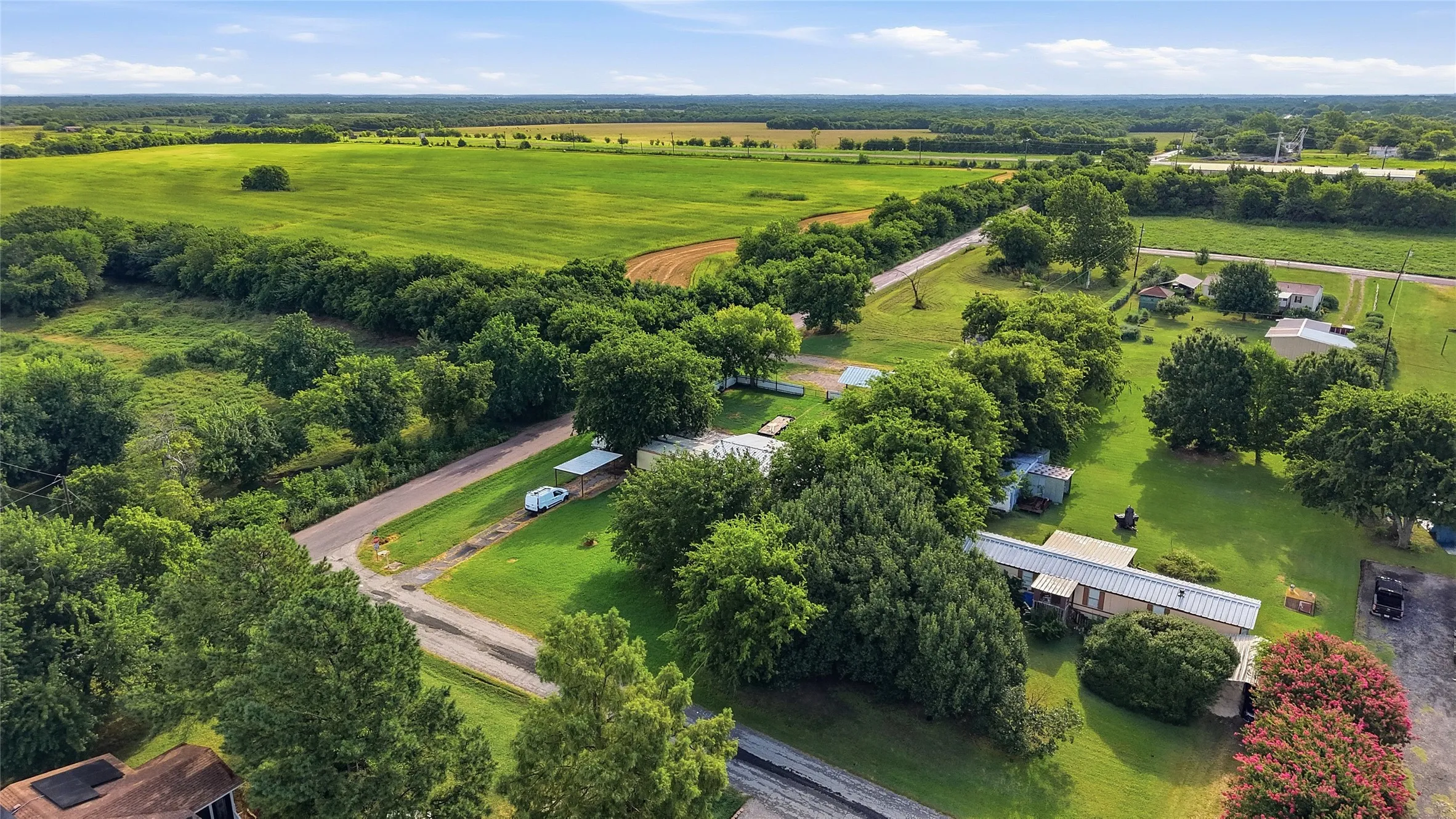 Improved Land For Sale in Grayson County , 505 Aaron Lane, Southmayd, Texas 75092, 0, 0, Garage spaces, 0 Sqft, built in 1980, mls#21330744, Real Estate Agent in Southmayd, Homes For Sale in Grayson county, Homes For Sale in Southmayd, Realtor in Southmayd Texas, Real Estate Brokerage Independent Realty Texas, Luminita Cordes Realtor