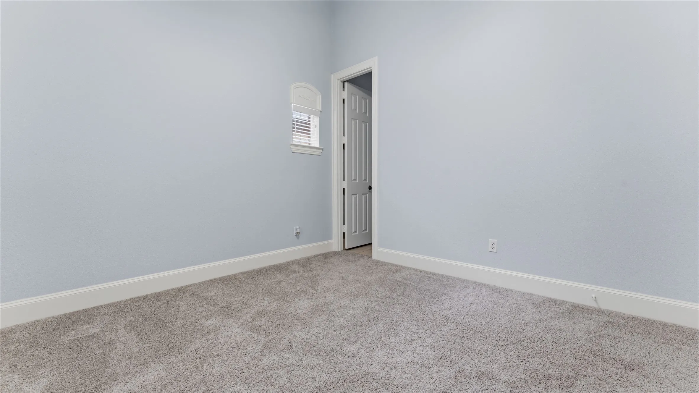 Single Family Residence For Sale in Denton County , 4671 Childress Trail, Frisco, Texas 75034, 3 Bedrooms, 3 Bathrooms, 2 Garage spaces, 2,100 Sqft, built in 2002, Price $525,000, mls#21330947, Real Estate Agent in Frisco, Homes For Sale in Denton county, Homes For Sale in Frisco, Realtor in Frisco Texas, Real Estate Brokerage Independent Realty Texas, Luminita Cordes Realtor