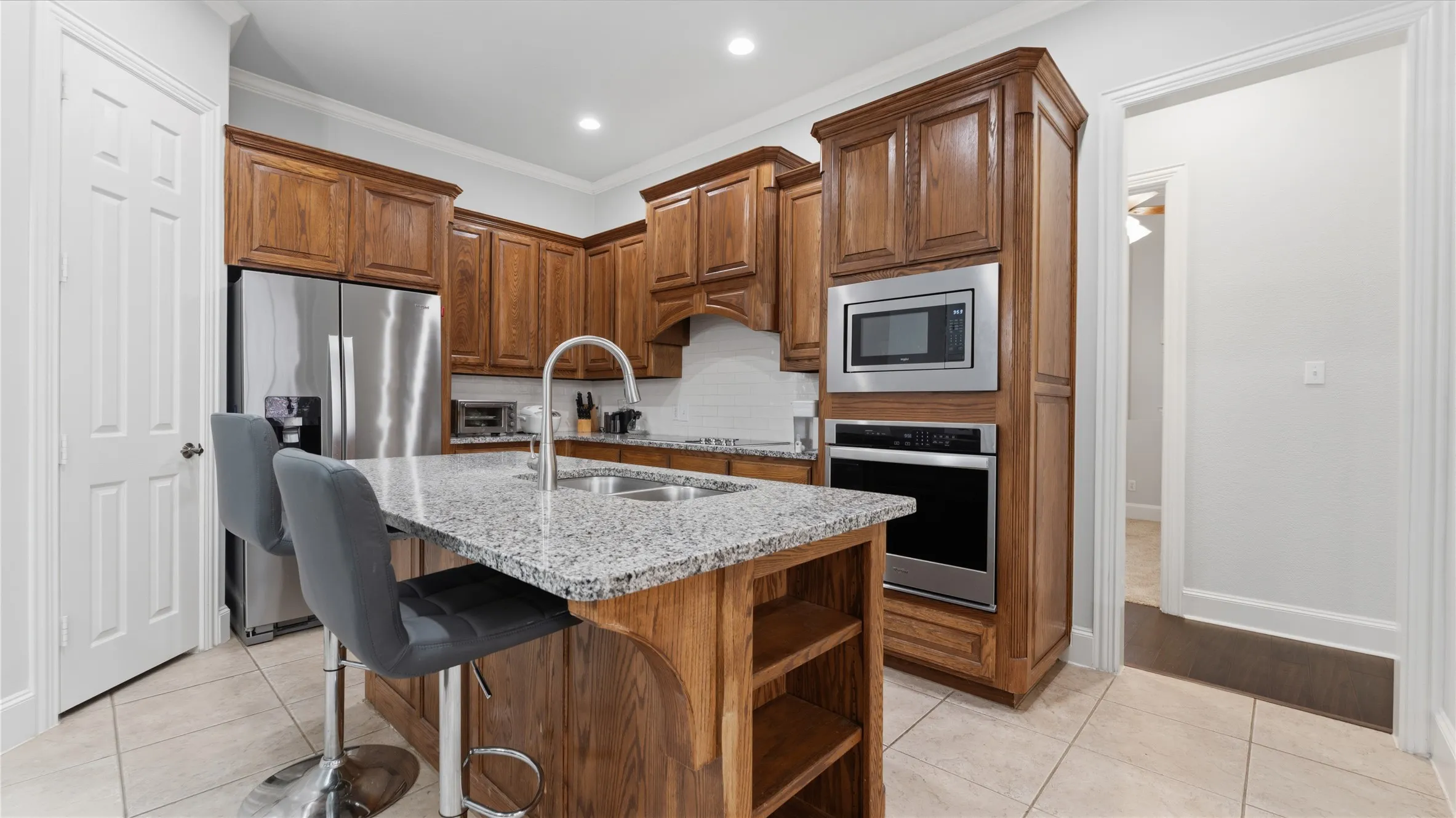 Single Family Residence For Sale in Denton County , 4671 Childress Trail, Frisco, Texas 75034, 3 Bedrooms, 3 Bathrooms, 2 Garage spaces, 2,100 Sqft, built in 2002, Price $525,000, mls#21330947, Real Estate Agent in Frisco, Homes For Sale in Denton county, Homes For Sale in Frisco, Realtor in Frisco Texas, Real Estate Brokerage Independent Realty Texas, Luminita Cordes Realtor