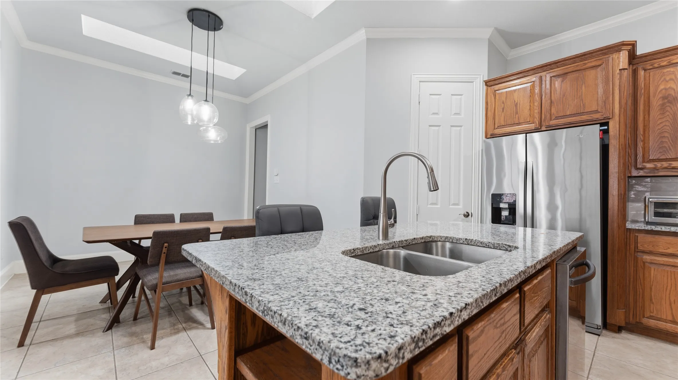 Single Family Residence For Sale in Denton County , 4671 Childress Trail, Frisco, Texas 75034, 3 Bedrooms, 3 Bathrooms, 2 Garage spaces, 2,100 Sqft, built in 2002, Price $525,000, mls#21330947, Real Estate Agent in Frisco, Homes For Sale in Denton county, Homes For Sale in Frisco, Realtor in Frisco Texas, Real Estate Brokerage Independent Realty Texas, Luminita Cordes Realtor