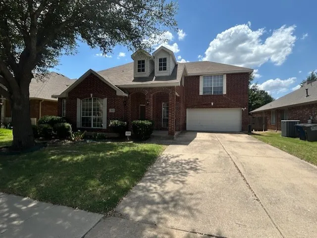 Single Family Residence For Rent in Collin County , 7215 Park Hill Trail, Sachse, Texas 75048, 5 Bedroom, 3 Bathroom, 2 Garage spaces, 2,522 Sqft, built in 2001, mls#21326516, Real Estate Agent in Sachse, Homes For Rent in Collin county, Homes For Rent in Sachse, Realtor in Sachse Texas, Real Estate Brokerage Independent Realty Texas, Luminita Cordes Realtor