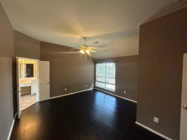 Single Family Residence For Rent in Collin County , 7215 Park Hill Trail, Sachse, Texas 75048, 5 Bedroom, 3 Bathroom, 2 Garage spaces, 2,522 Sqft, built in 2001, mls#21326516, Real Estate Agent in Sachse, Homes For Rent in Collin county, Homes For Rent in Sachse, Realtor in Sachse Texas, Real Estate Brokerage Independent Realty Texas, Luminita Cordes Realtor