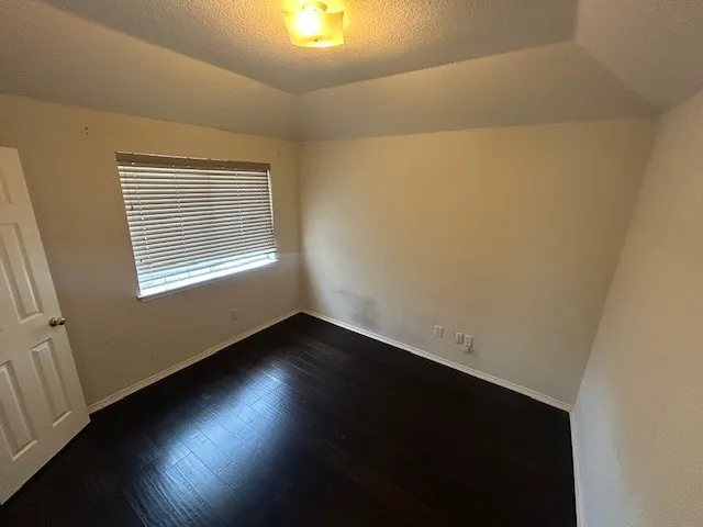 Single Family Residence For Rent in Collin County , 7215 Park Hill Trail, Sachse, Texas 75048, 5 Bedroom, 3 Bathroom, 2 Garage spaces, 2,522 Sqft, built in 2001, mls#21326516, Real Estate Agent in Sachse, Homes For Rent in Collin county, Homes For Rent in Sachse, Realtor in Sachse Texas, Real Estate Brokerage Independent Realty Texas, Luminita Cordes Realtor