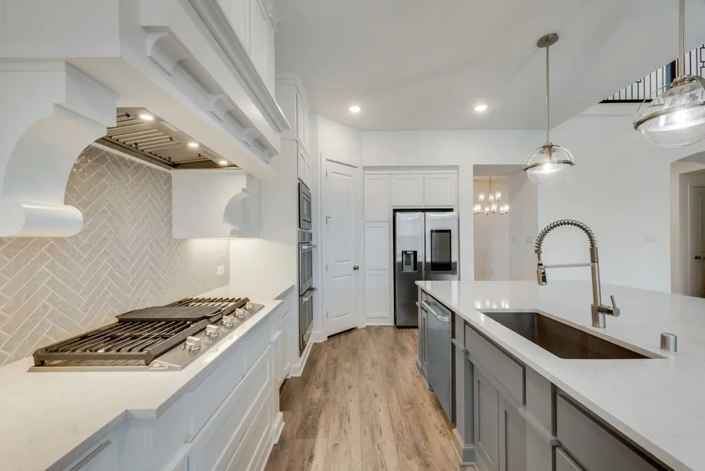 Single Family Residence For Sale in Denton County , 4600 Paintbrush Way, Aubrey, Texas 76227, 5 Bedroom, 5 Bathroom, 3 Garage spaces, 3,926 Sqft, built in 2021, mls#21330411, Real Estate Agent in Aubrey, Homes For Sale in Denton county, Homes For Sale in Aubrey, Realtor in Aubrey Texas, Real Estate Brokerage Independent Realty Texas, Luminita Cordes Realtor