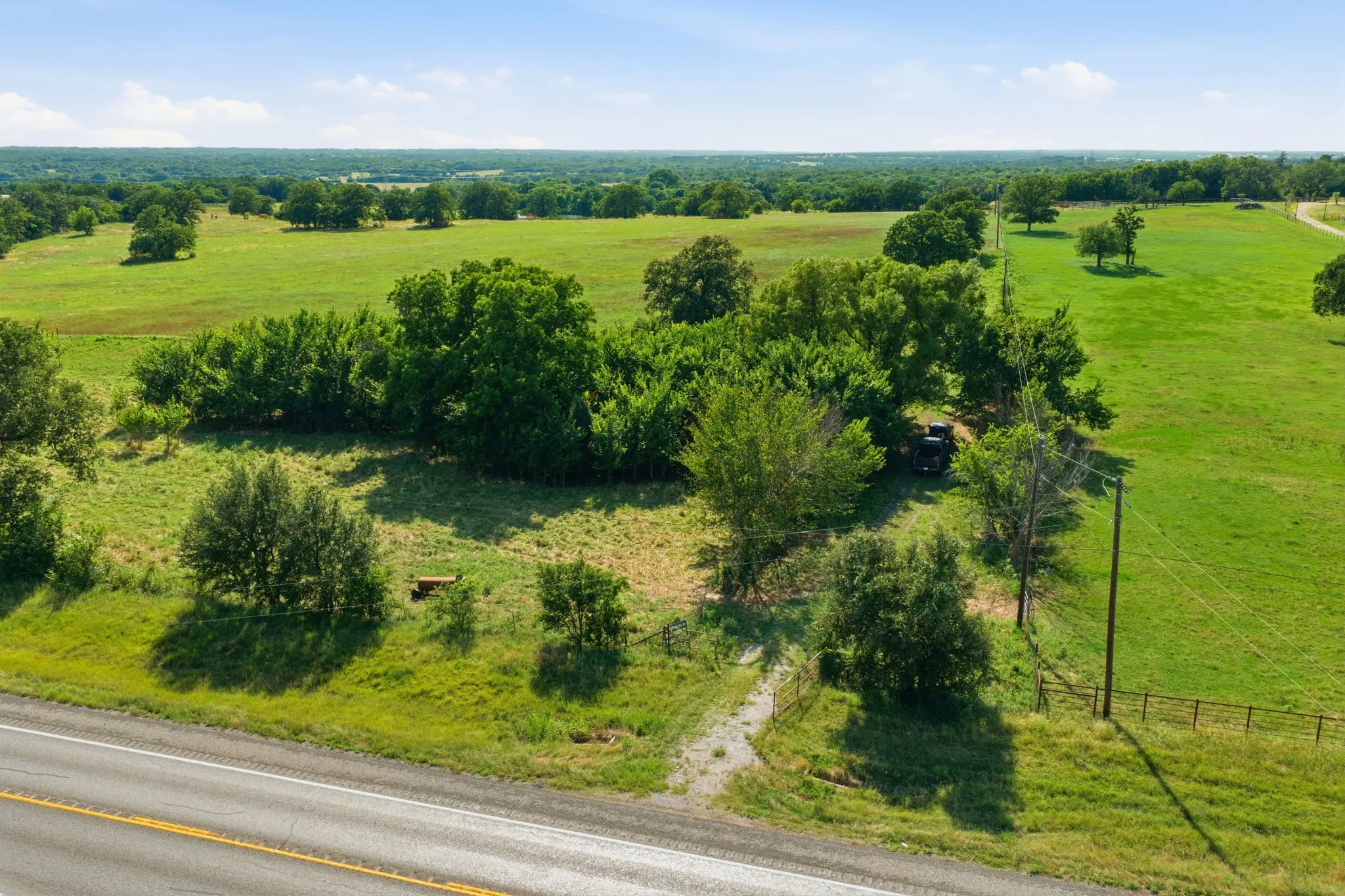 Unimproved Land For Sale in Parker County , 5615 N Farm Market 51, Weatherford, Texas 76085, 0, 0, Garage spaces, 0 Sqft, built in 0, mls#21330508, Real Estate Agent in Weatherford, Homes For Sale in Parker county, Homes For Sale in Weatherford, Realtor in Weatherford Texas, Real Estate Brokerage Independent Realty Texas, Luminita Cordes Realtor