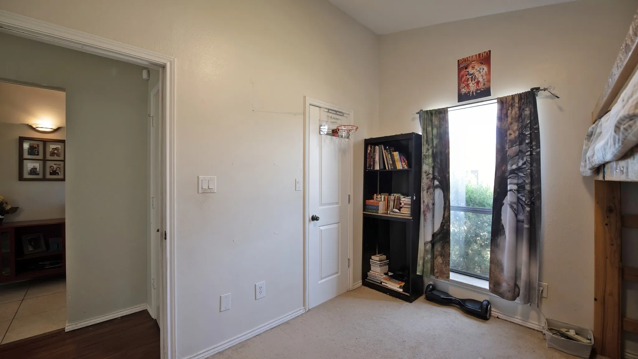 Single Family Residence For Sale in Collin County , 1214 Clearview Drive, Allen, Texas 75002, 3 Bedroom, 3 Bathroom, 2 Garage spaces, 1,836 Sqft, built in 1983, mls#21330978, Real Estate Agent in Allen, Homes For Sale in Collin county, Homes For Sale in Allen, Realtor in Allen Texas, Real Estate Brokerage Independent Realty Texas, Luminita Cordes Realtor